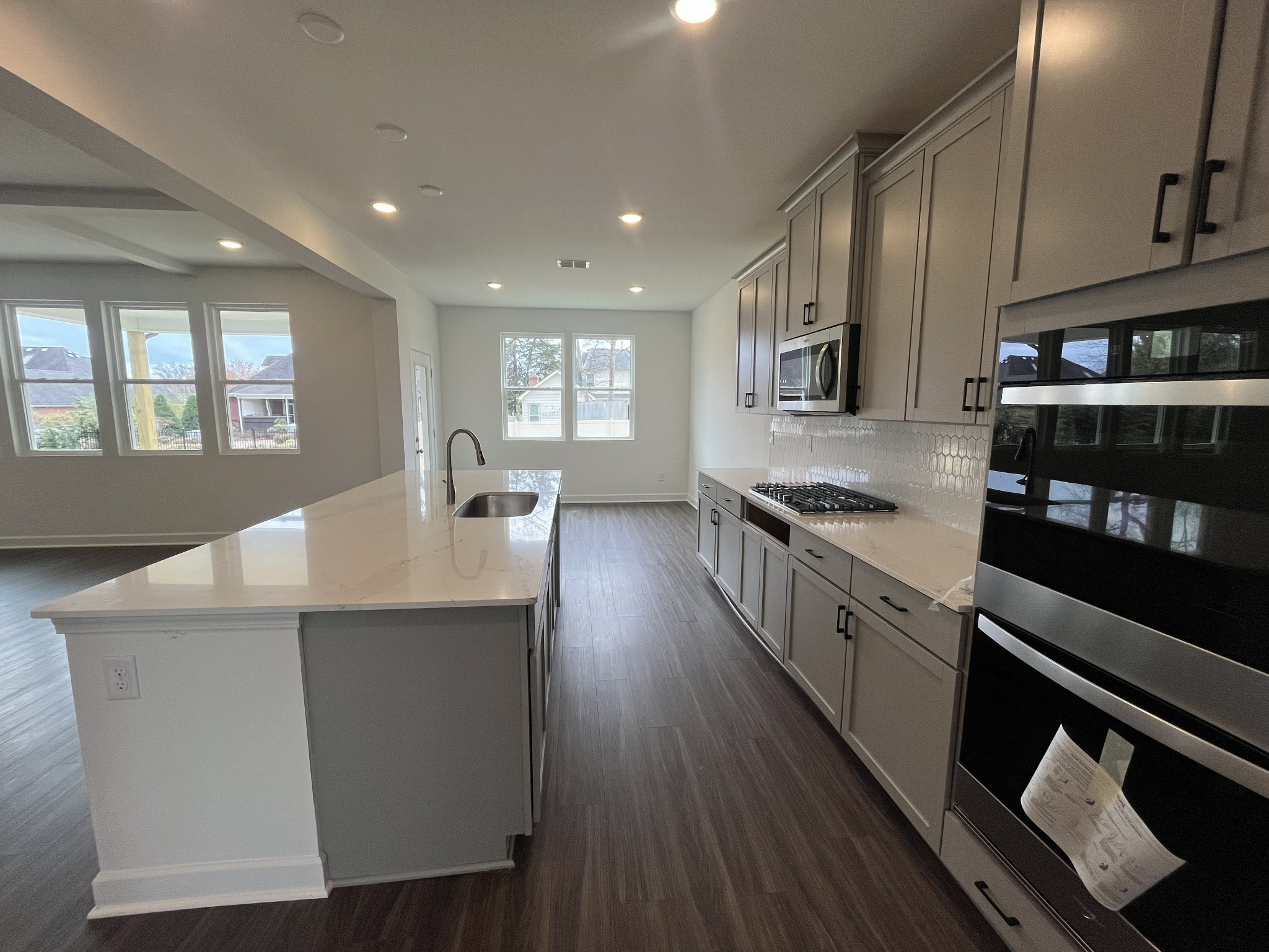 1611 Burlwood Court Property Photo 9