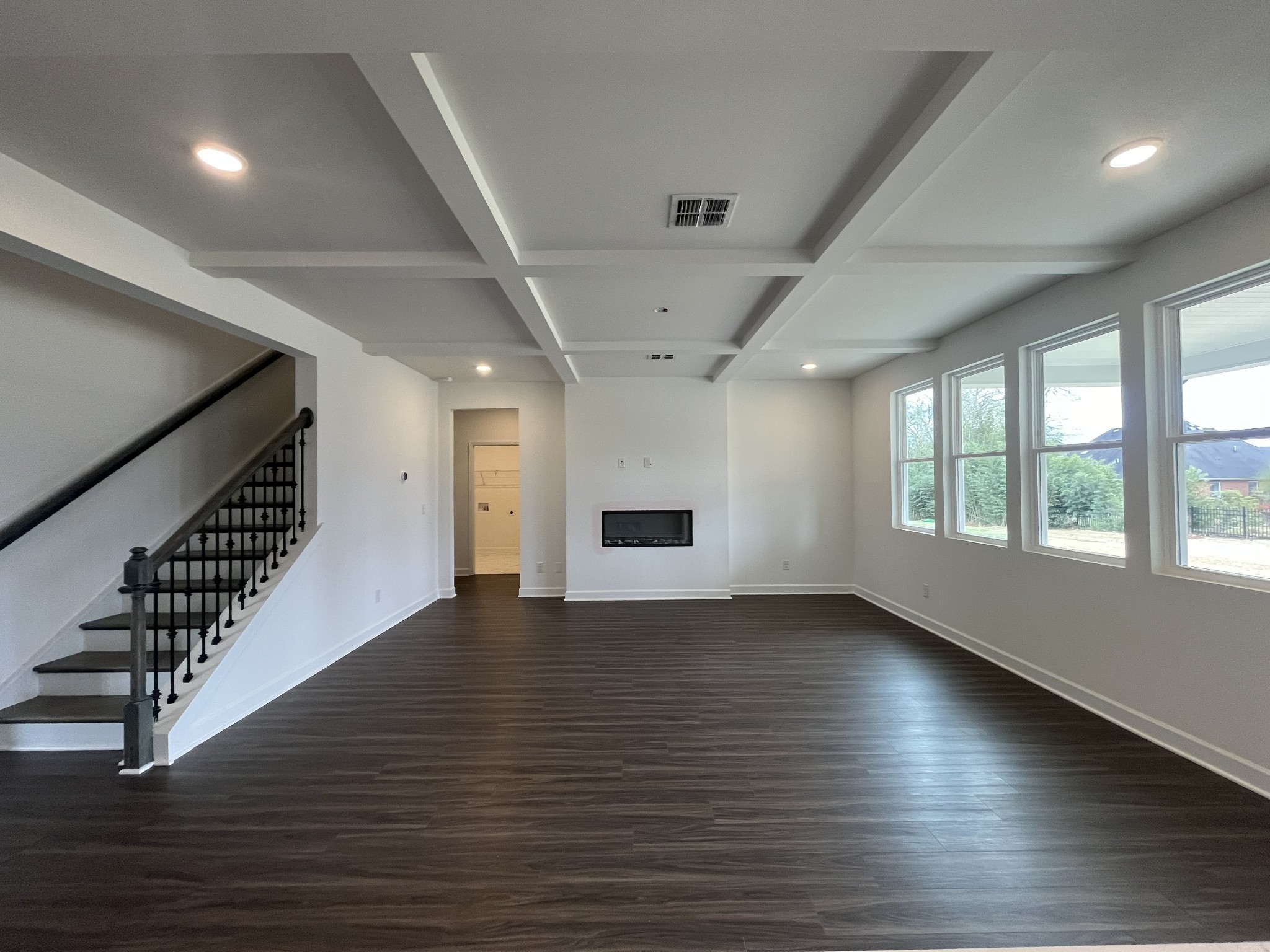 1611 Burlwood Court Property Photo 11