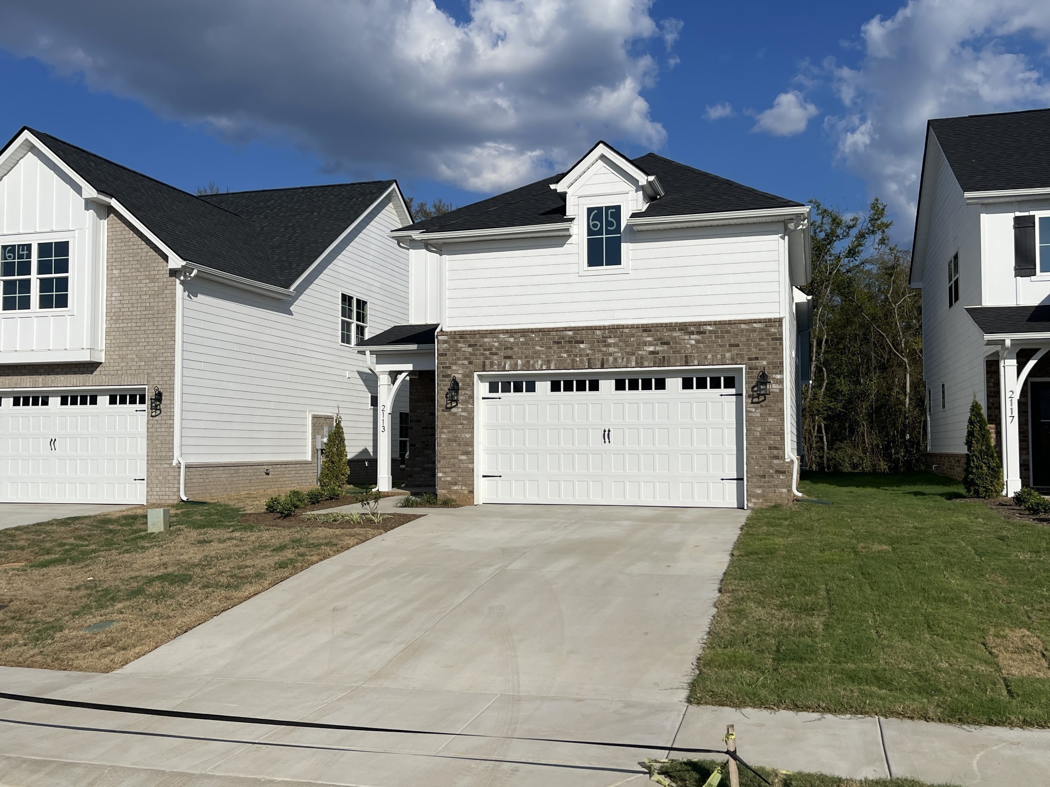 2207 Barringer Ln Property Photo 3