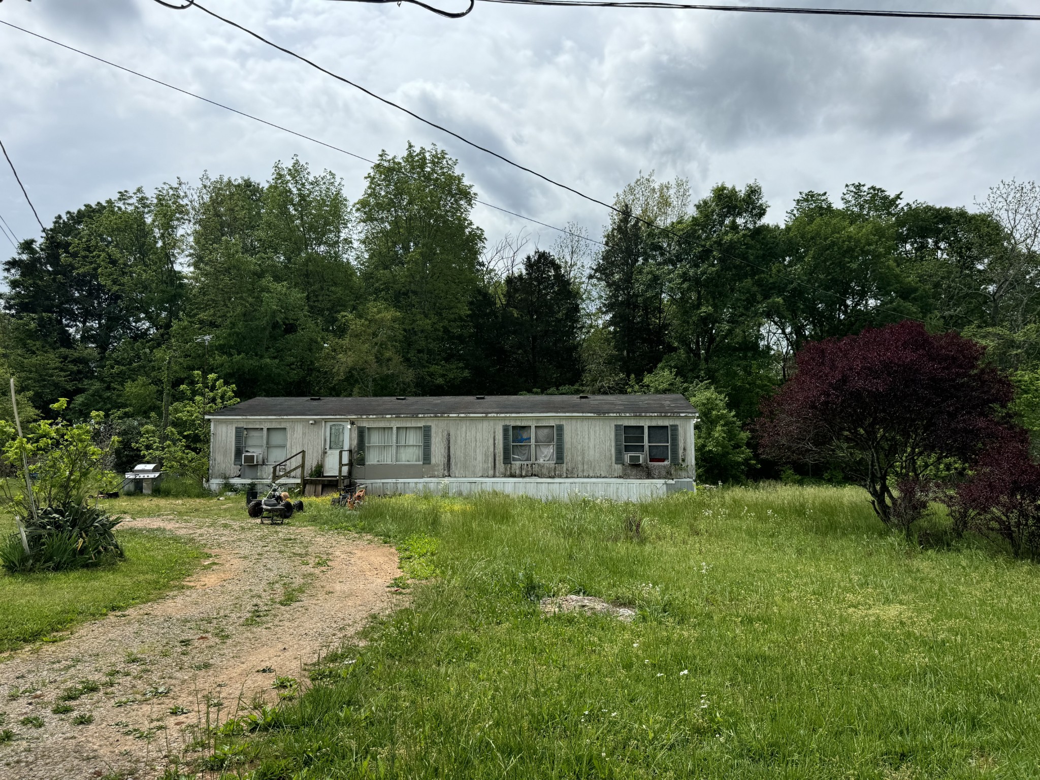1404 Dean Rd Property Photo