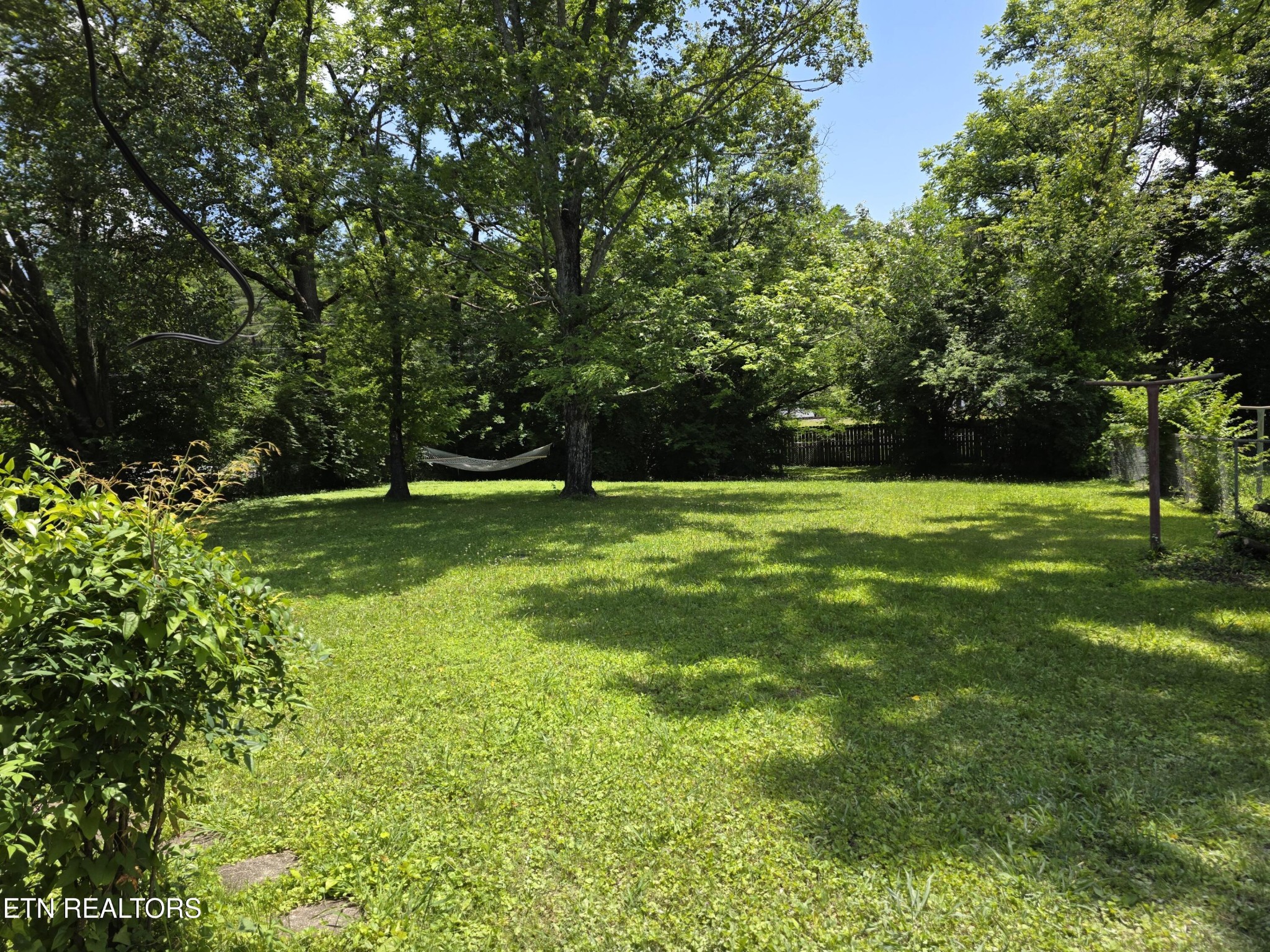 103 S Purdue Ave Property Photo 3