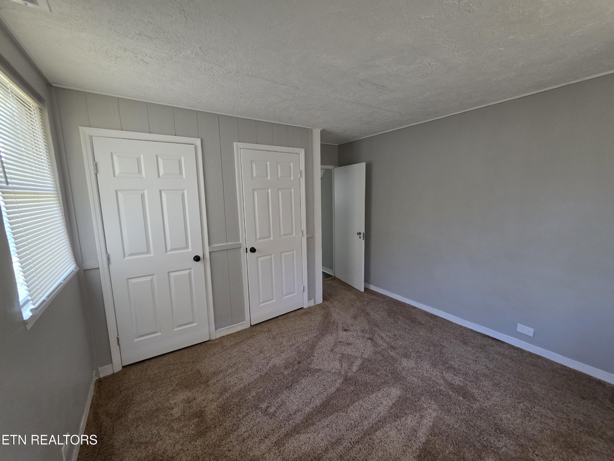 103 S Purdue Ave Property Photo 8