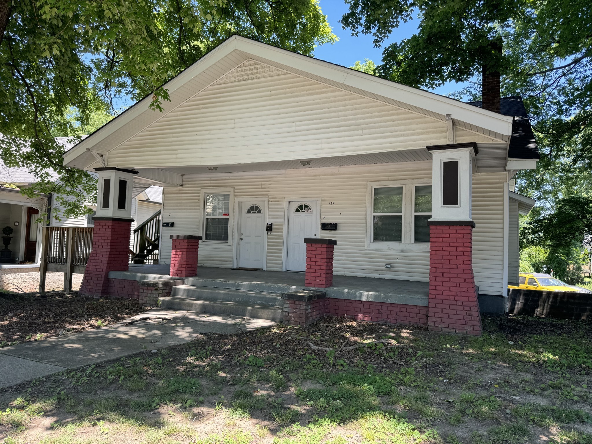 443 Greenwood Ave Property Photo 1