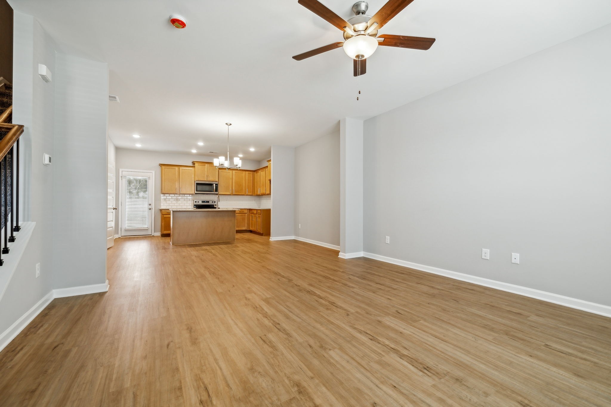 121 Floyd Jct Property Photo 5