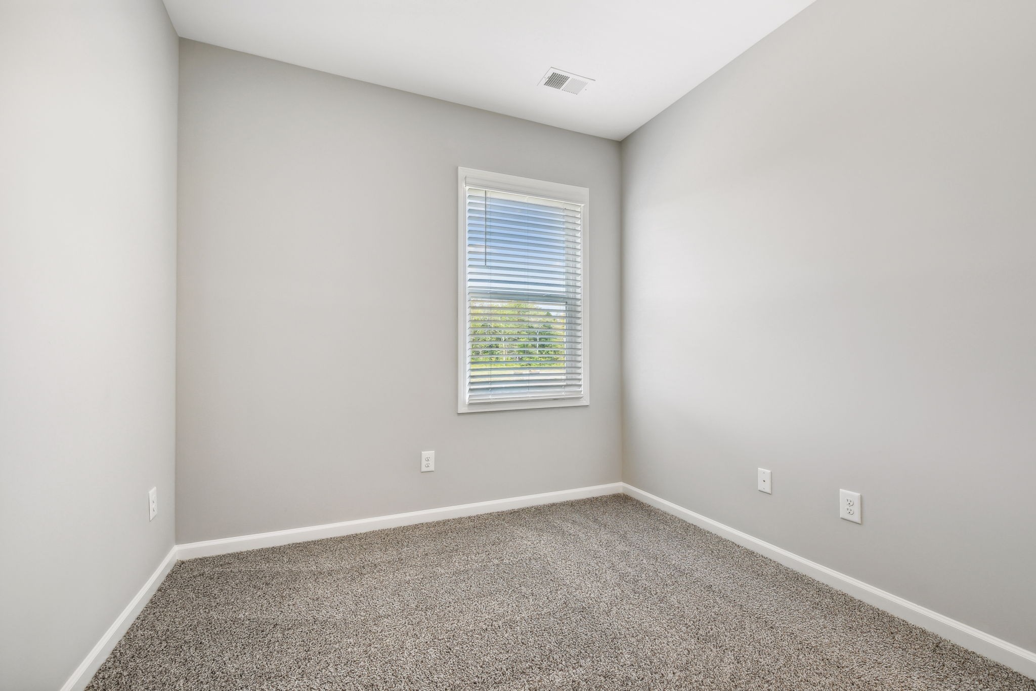 121 Floyd Jct Property Photo 17