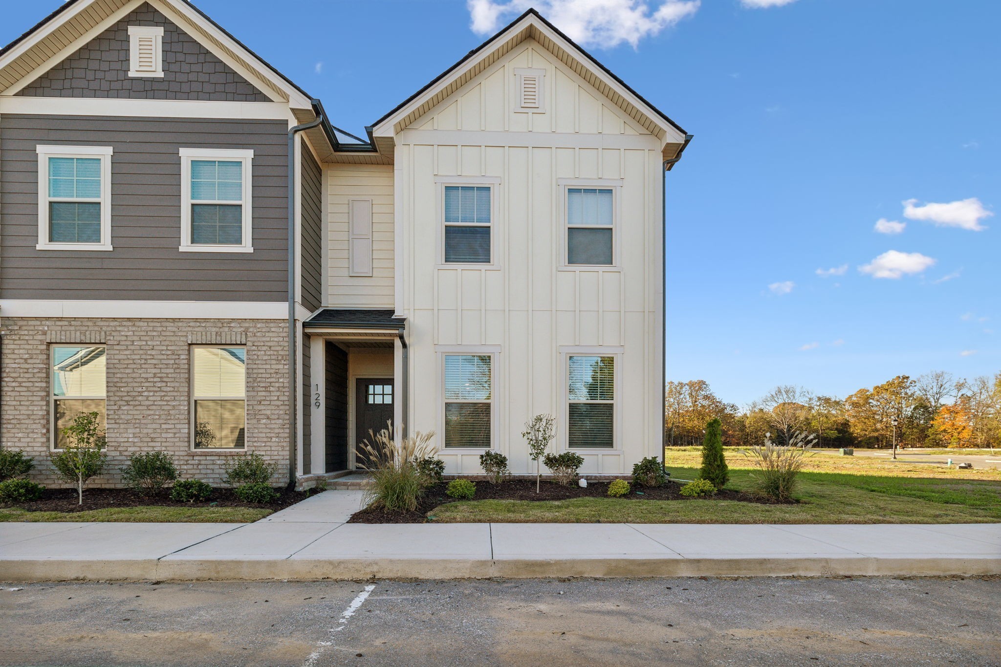 129 Floyd Jct Property Photo 1