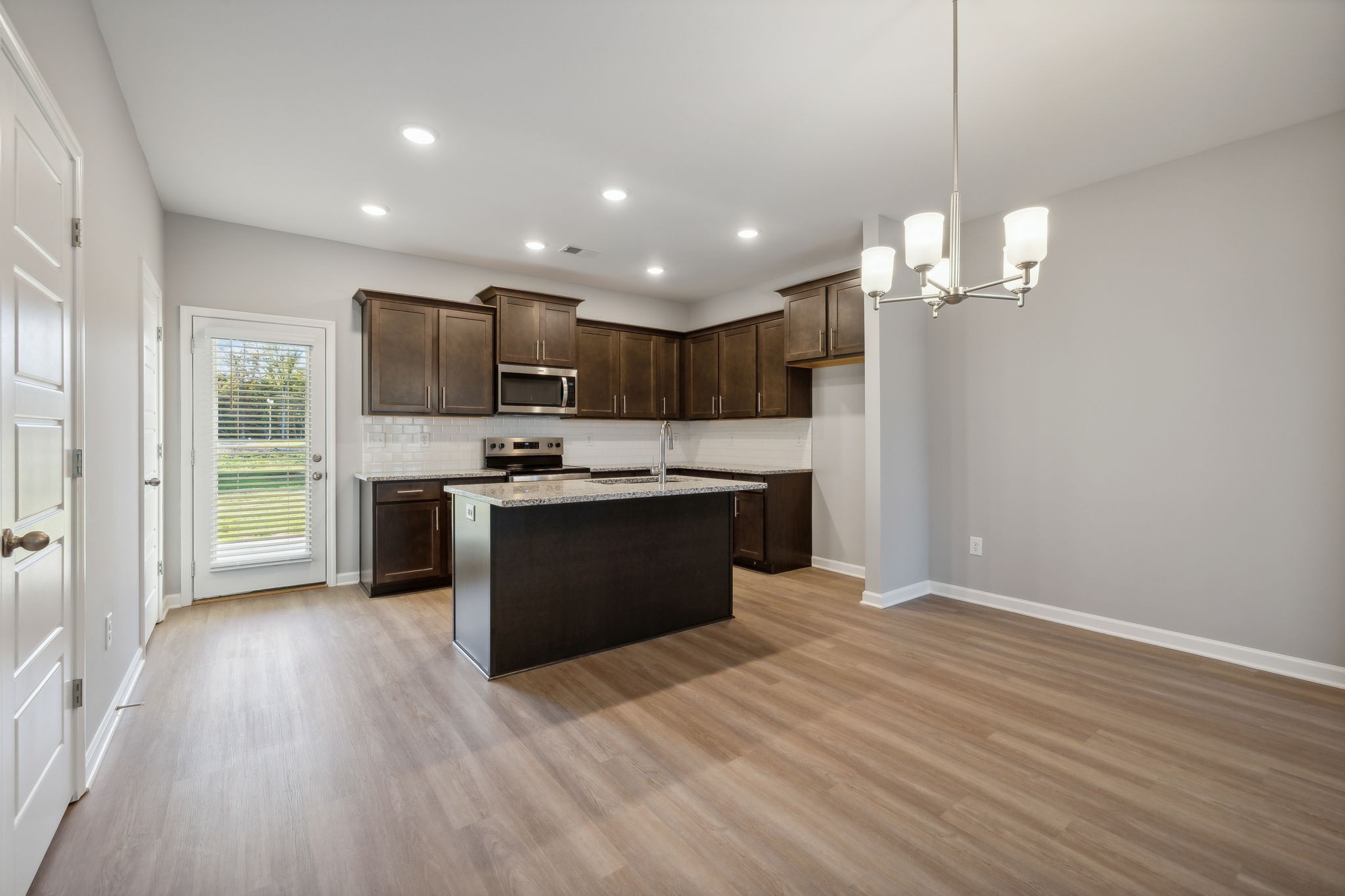 129 Floyd Jct Property Photo 7