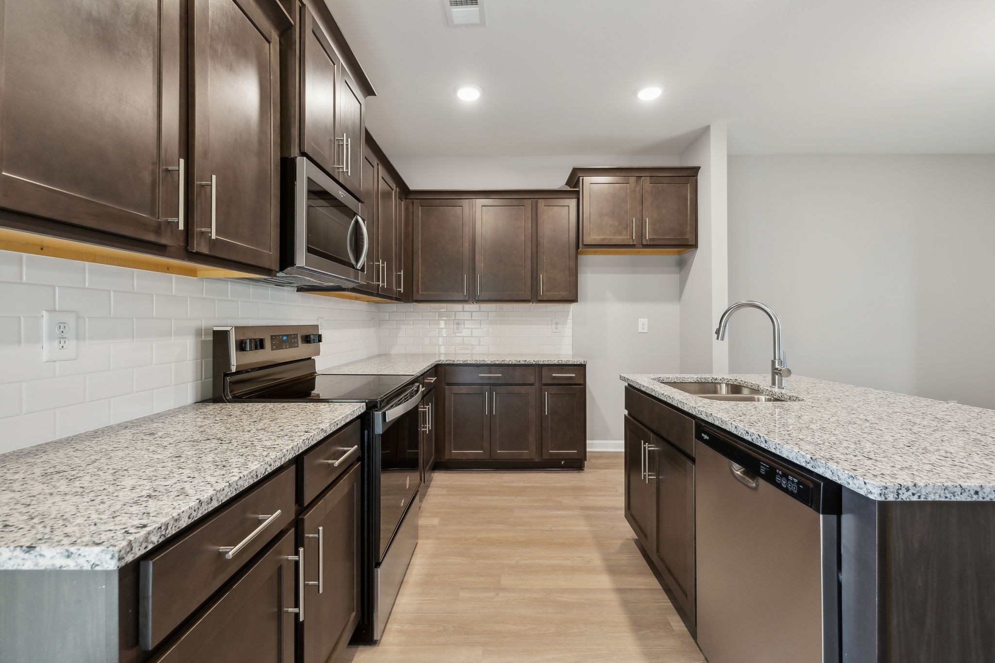 129 Floyd Jct Property Photo 10
