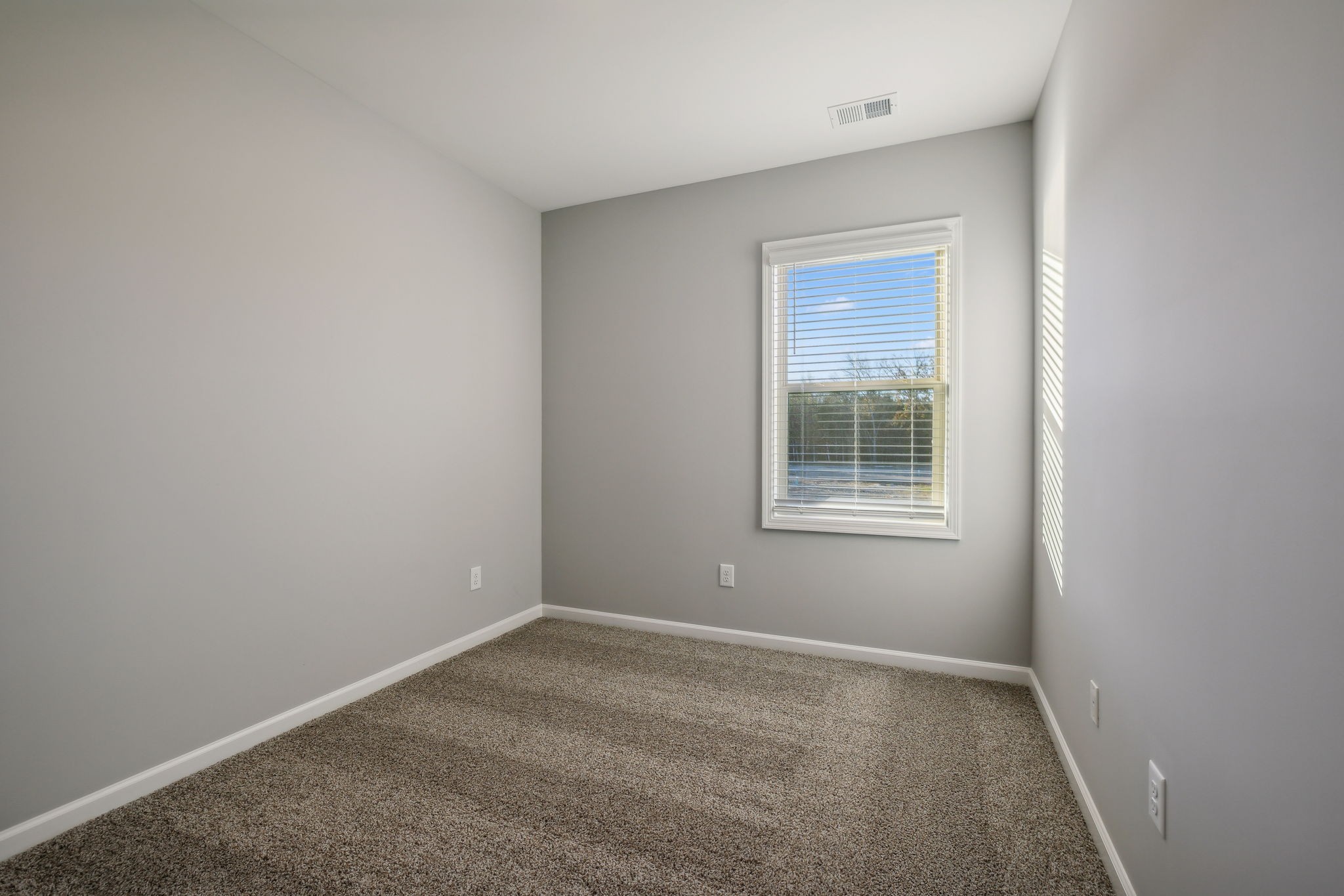 129 Floyd Jct Property Photo 13