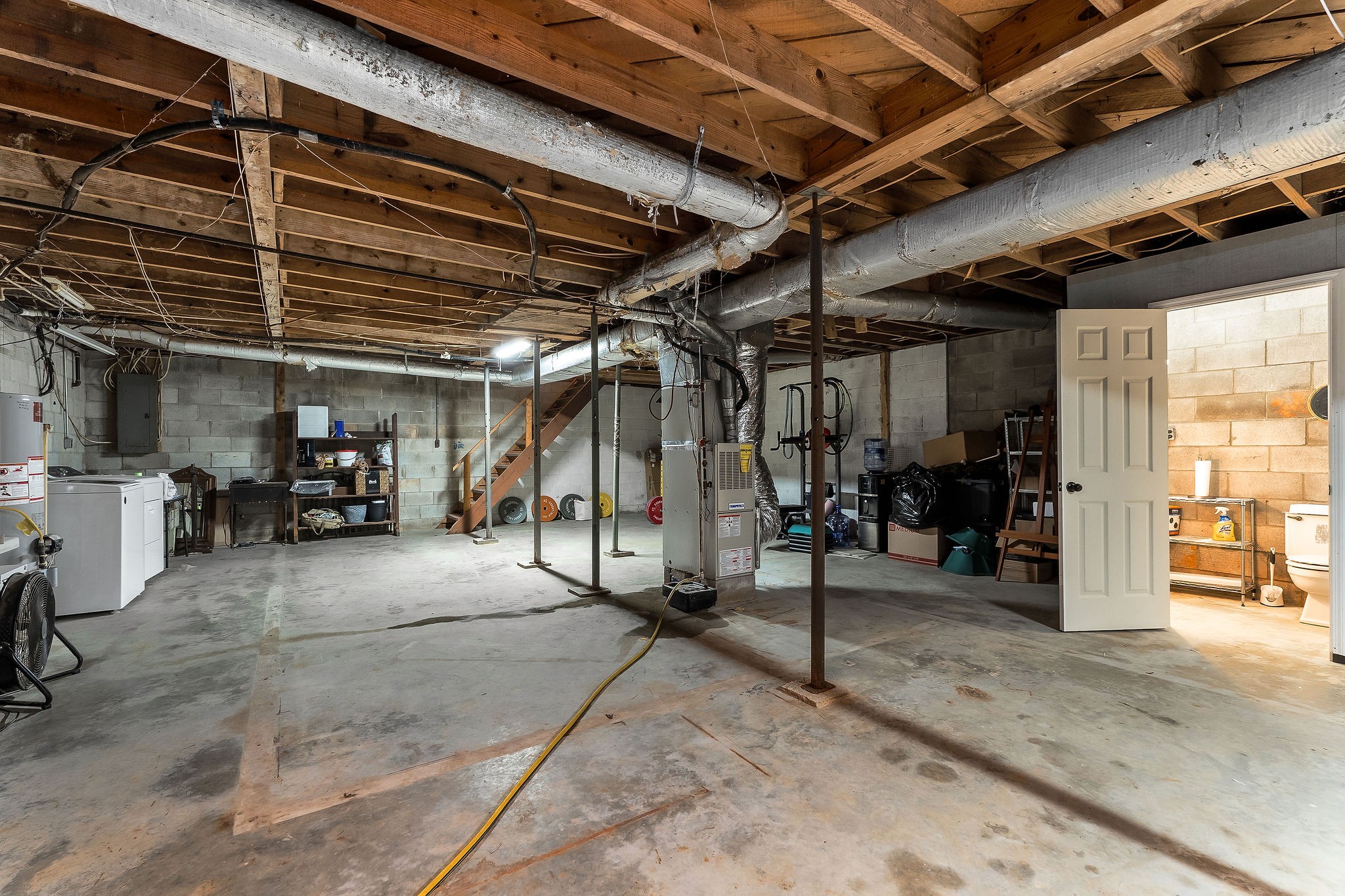 430 Delong Rd Property Photo 19