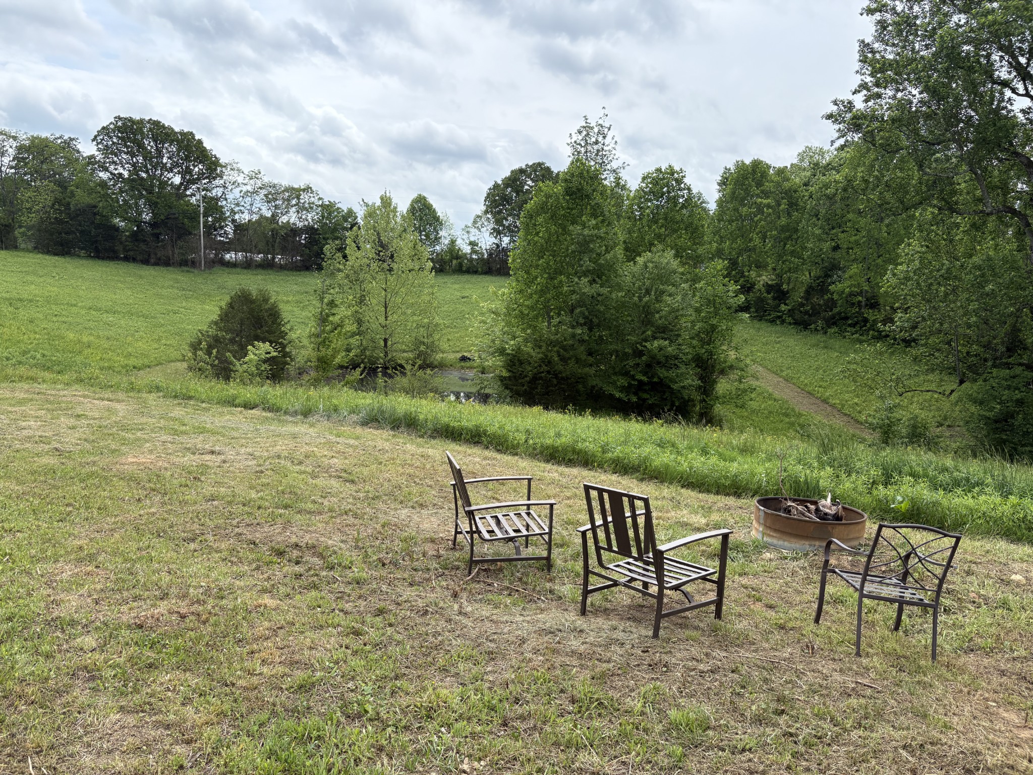 430 Delong Rd Property Photo 28