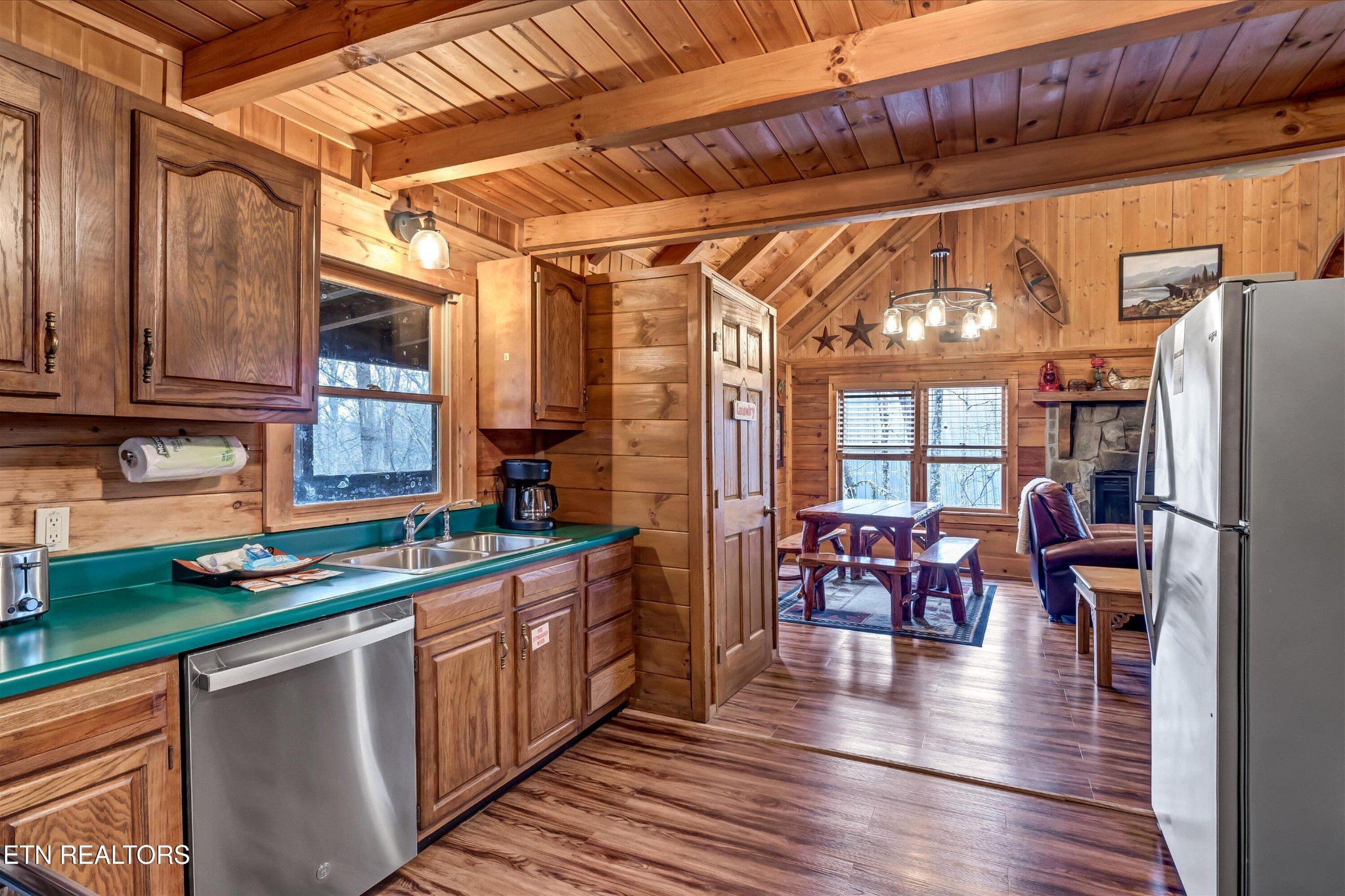 1141 Ski View Lane Property Photo 12