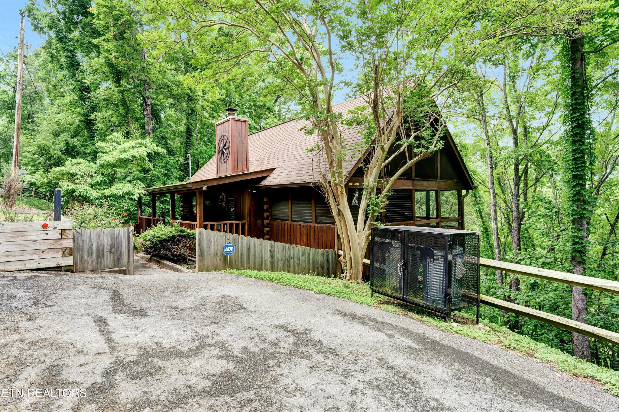 1748 Ridgecrest Drive Property Photo 1