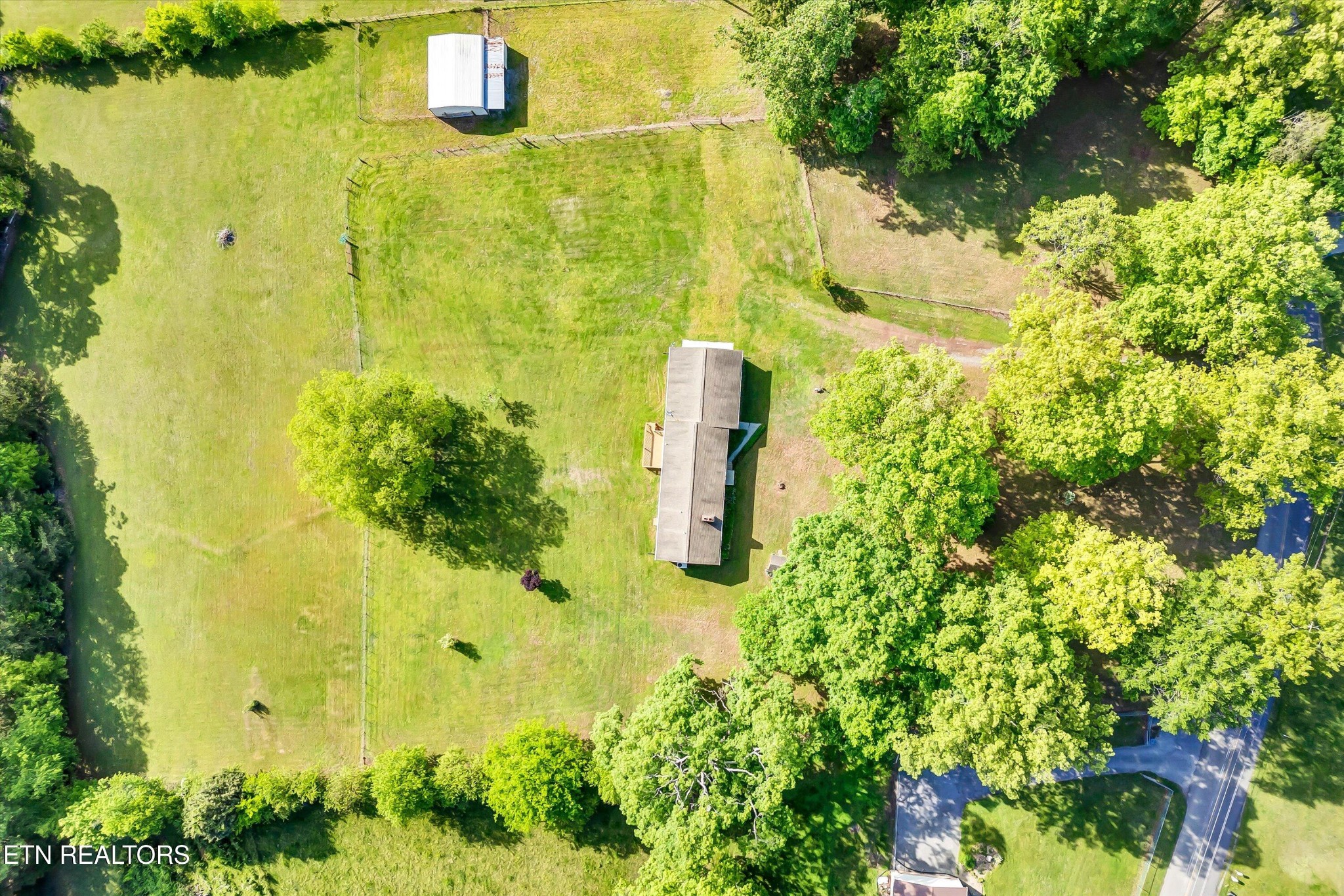 1316 Old Chisholm Tr Property Photo 4