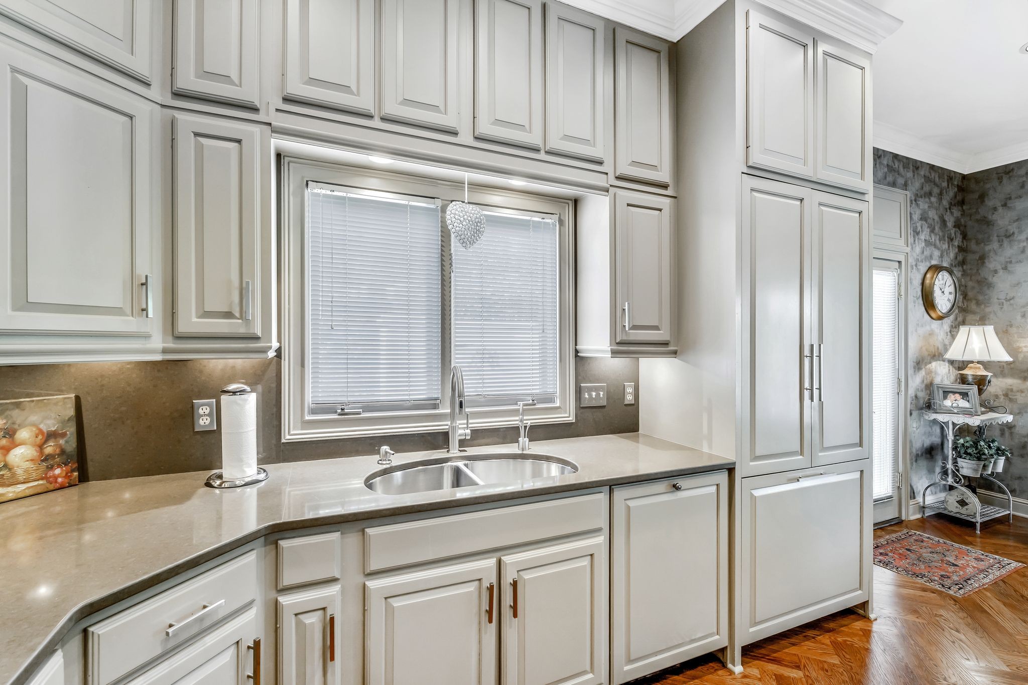 135 Abbottsford Property Photo 33