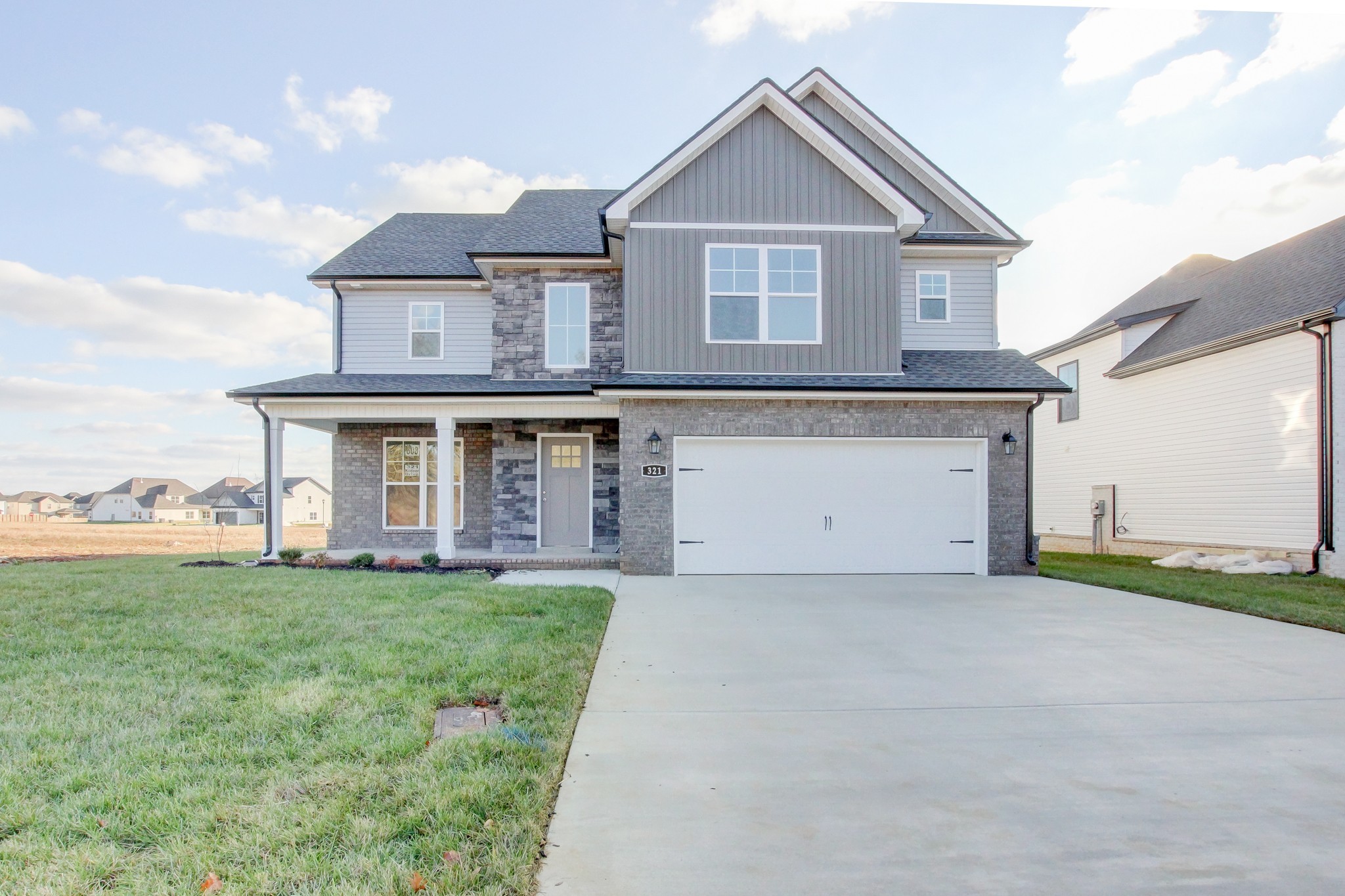 321 Kildeer Dr Property Photo 1