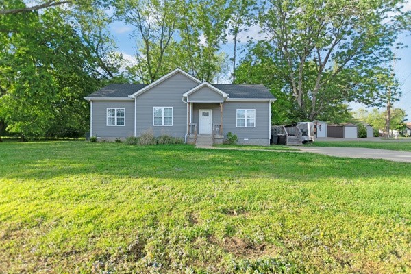 636 Wilson St Property Photo 1