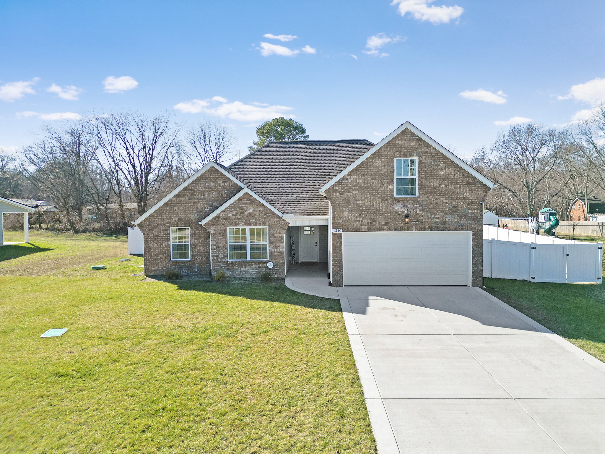 1210 Preston Way Property Photo 2