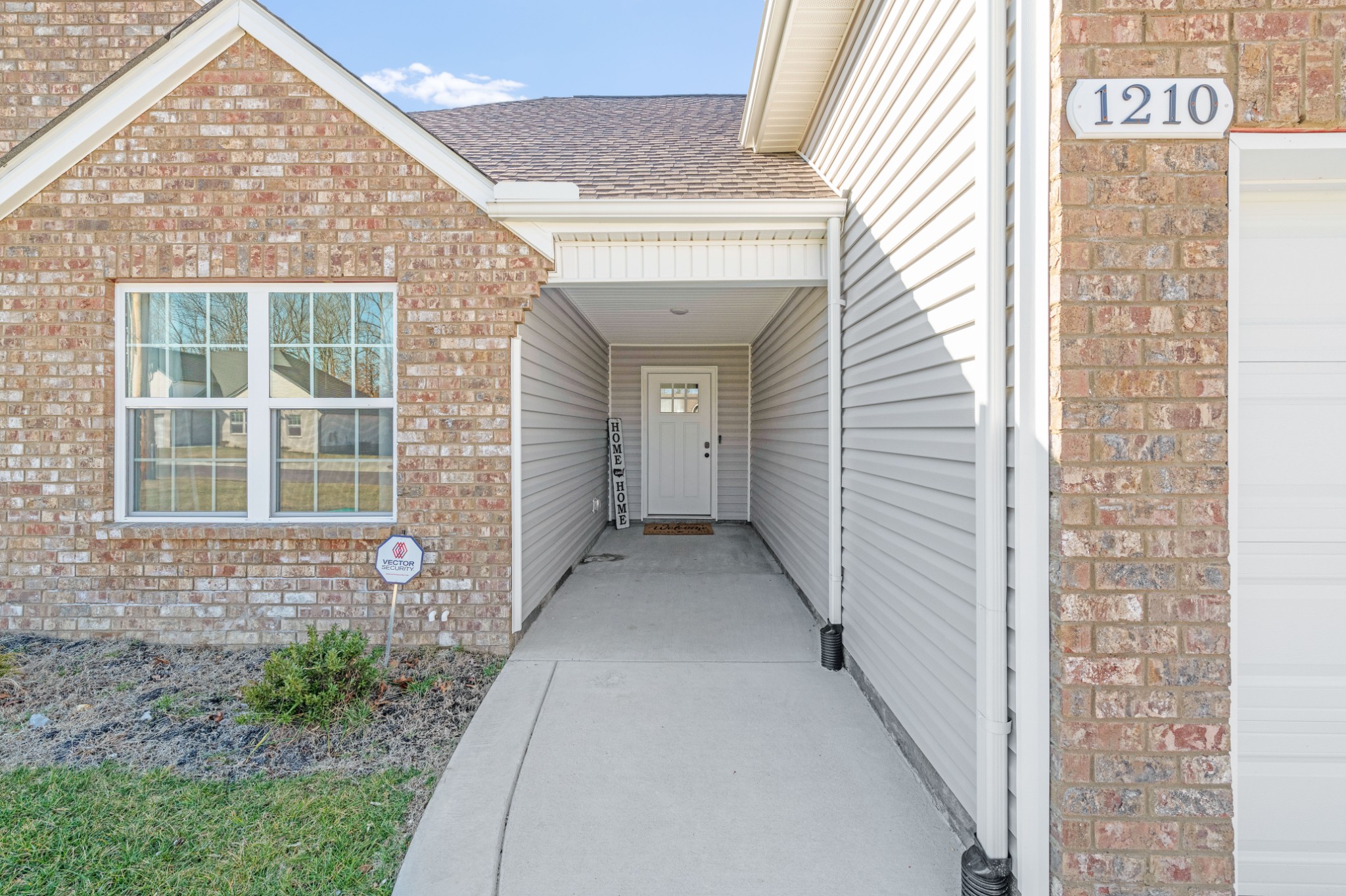 1210 Preston Way Property Photo 3