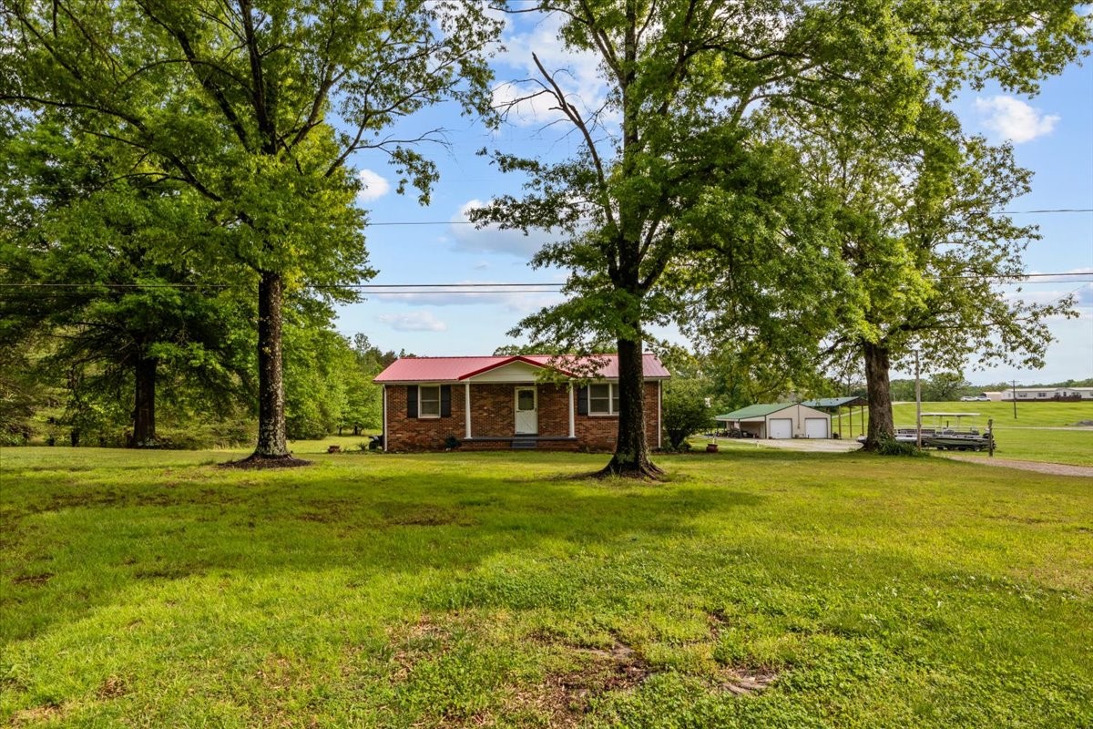 4135 Highway 70, E Property Photo