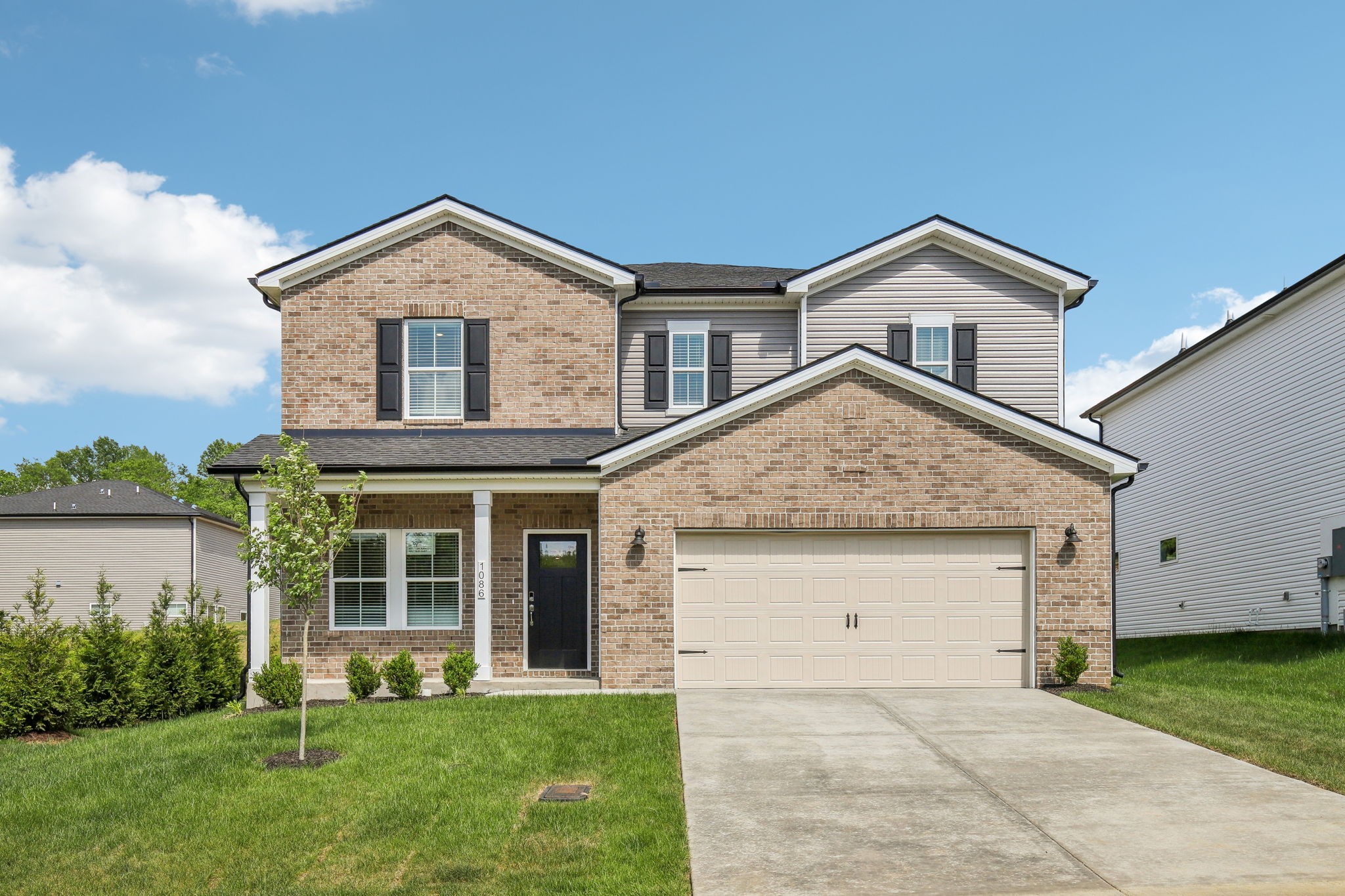 1086 Bluffton Cir Property Photo 1
