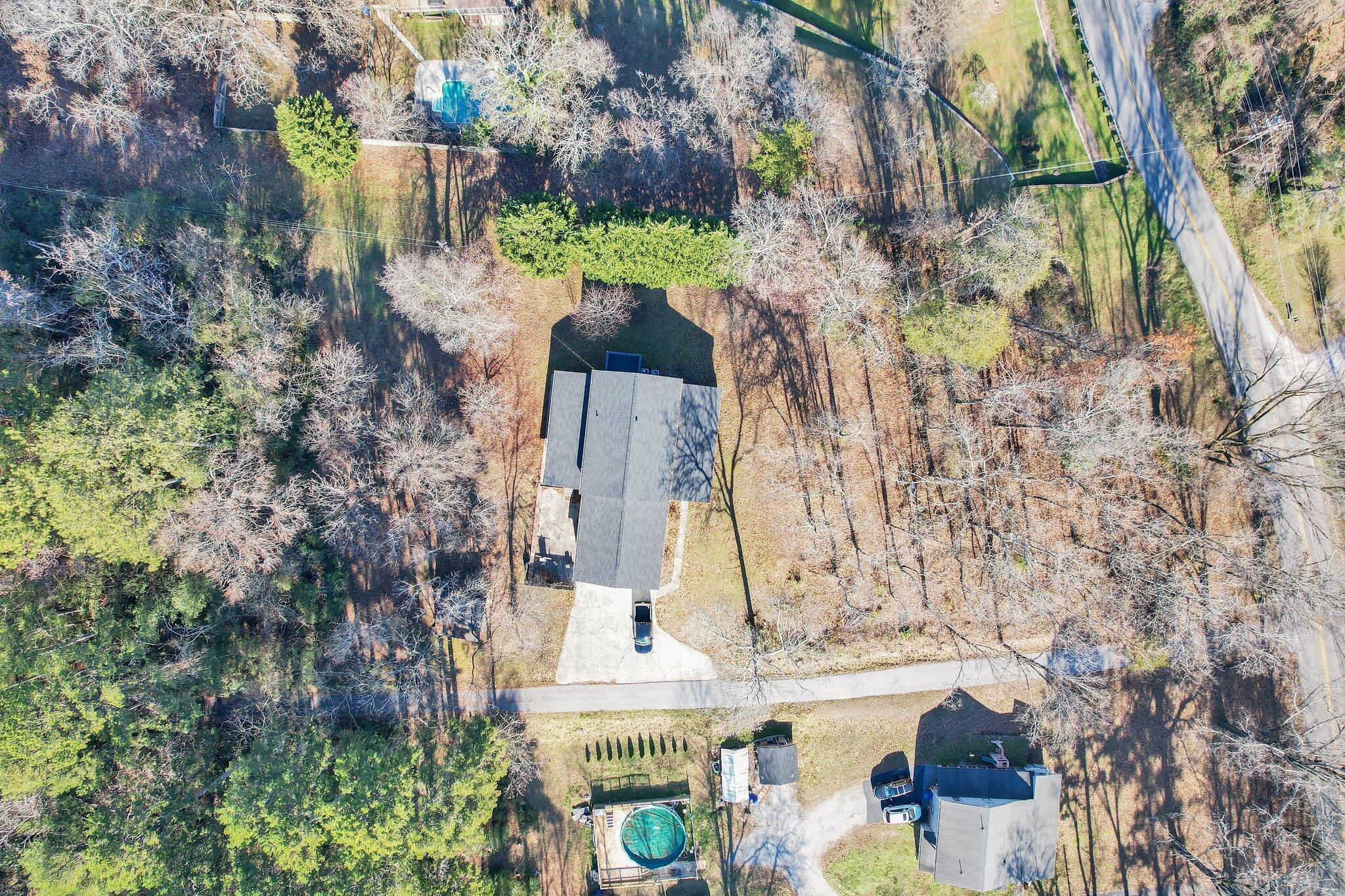5019 Delashmitt Road Property Photo