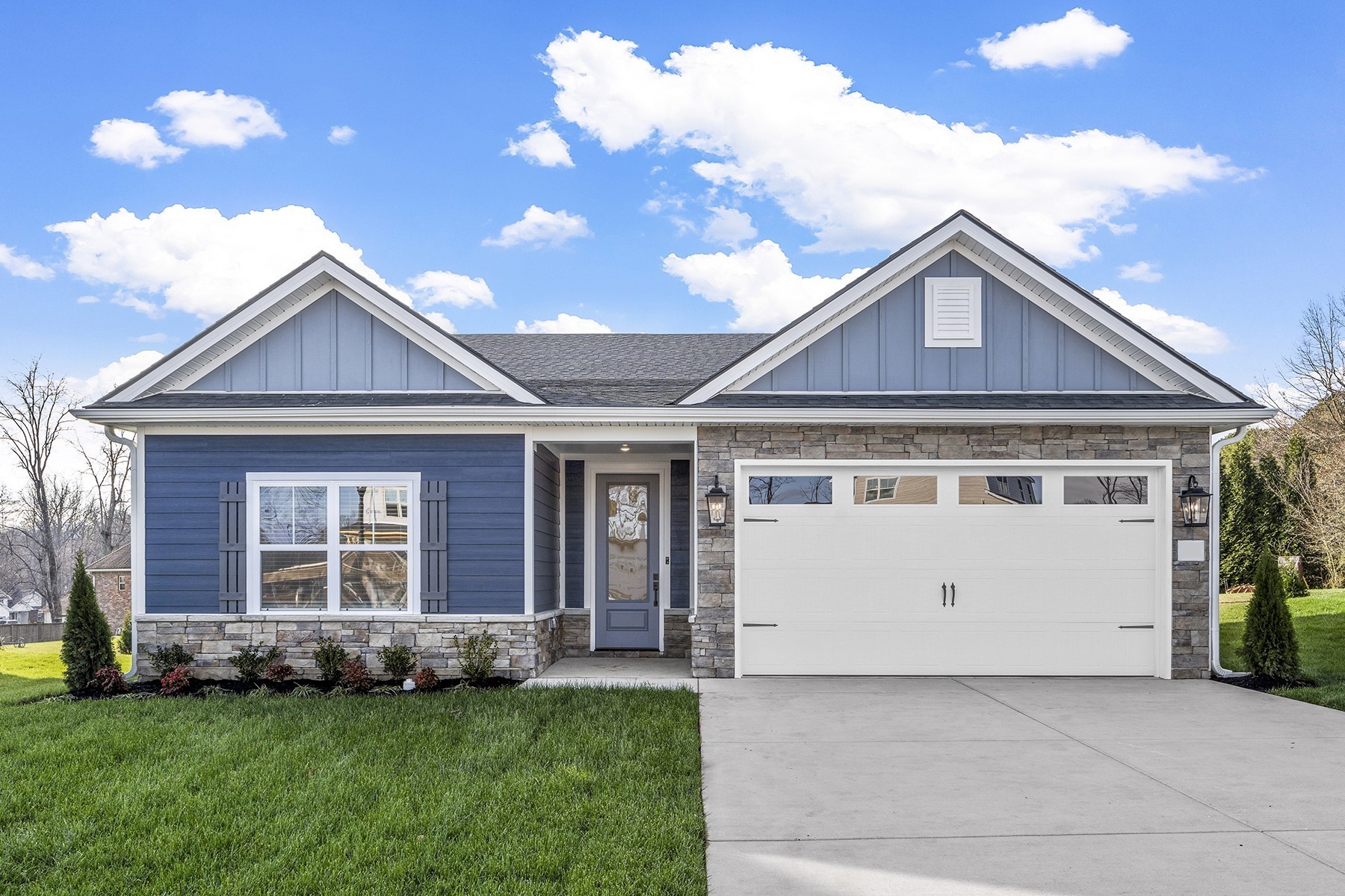 812 Tanager Court Property Photo 1