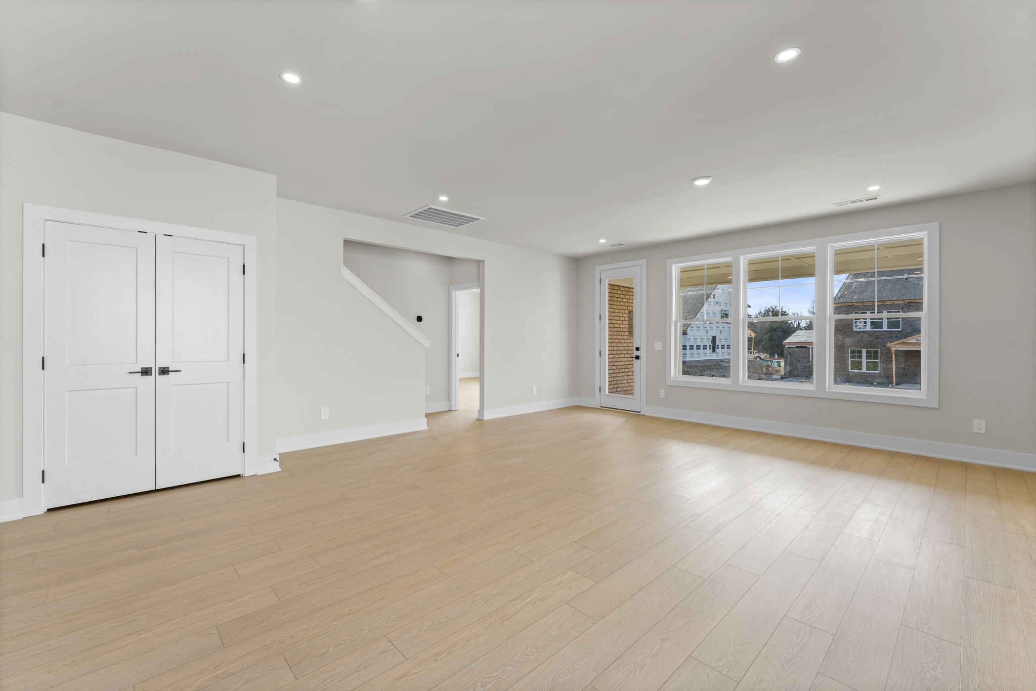 2967 Silva Loop Property Photo 5