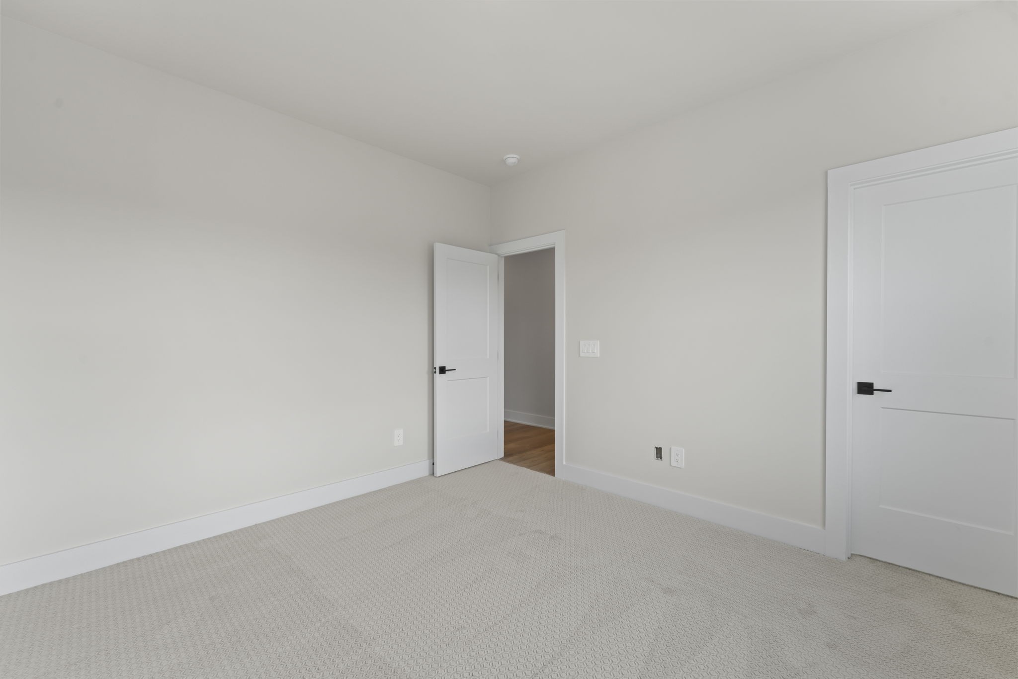 842 Silva Loop Property Photo 16