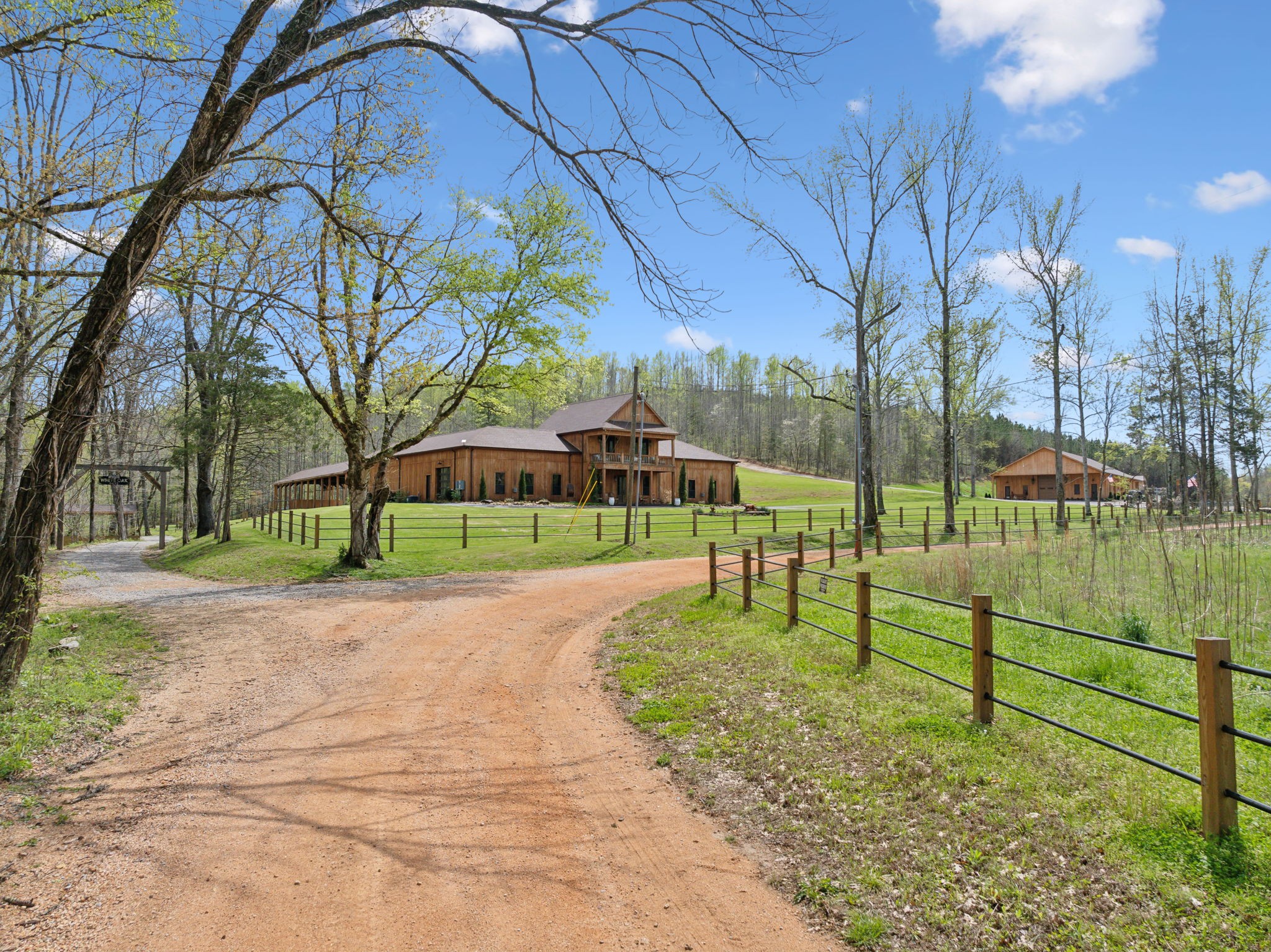 3105 Coy Hill Rd Property Photo