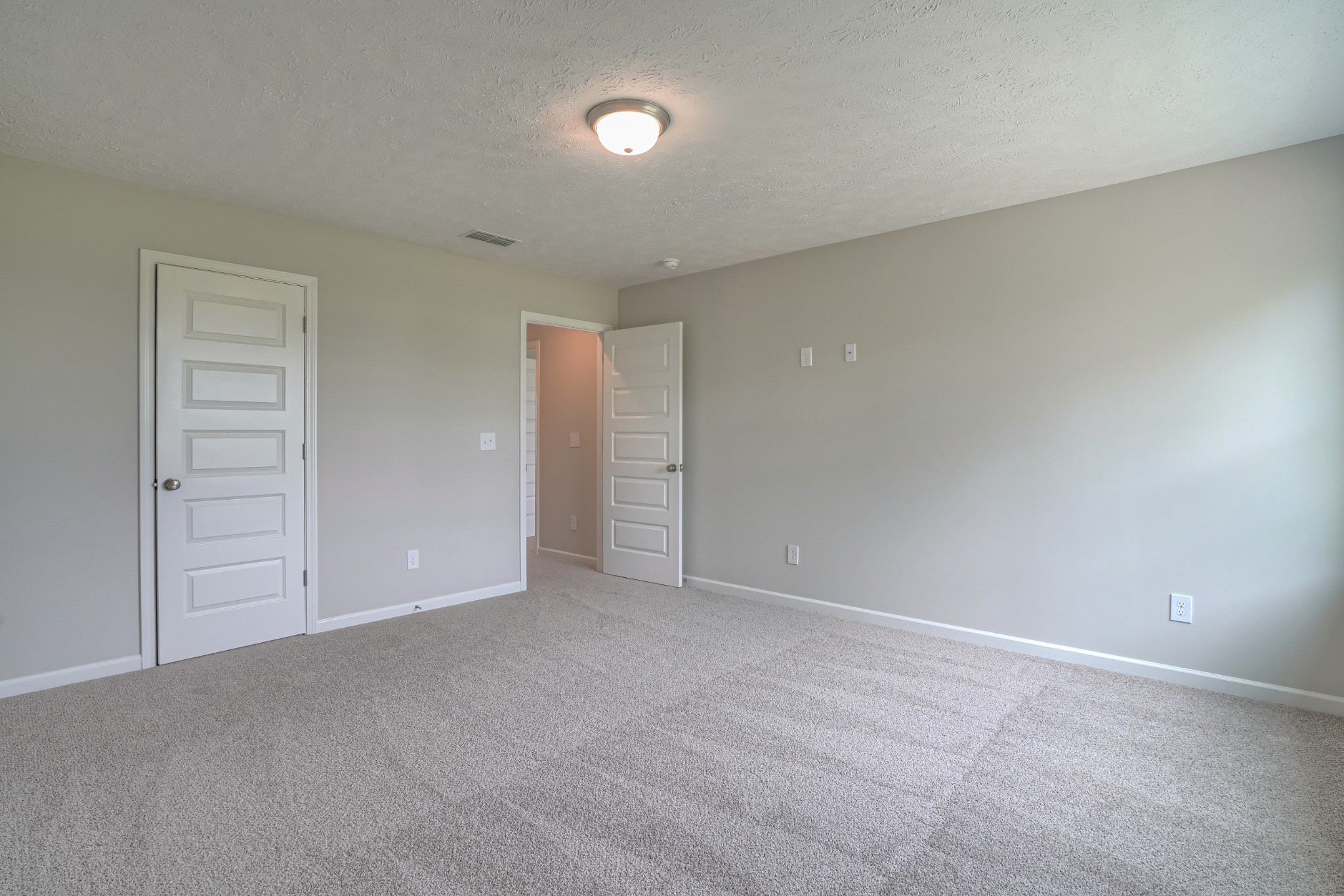 204 Spring House Dr Property Photo 29