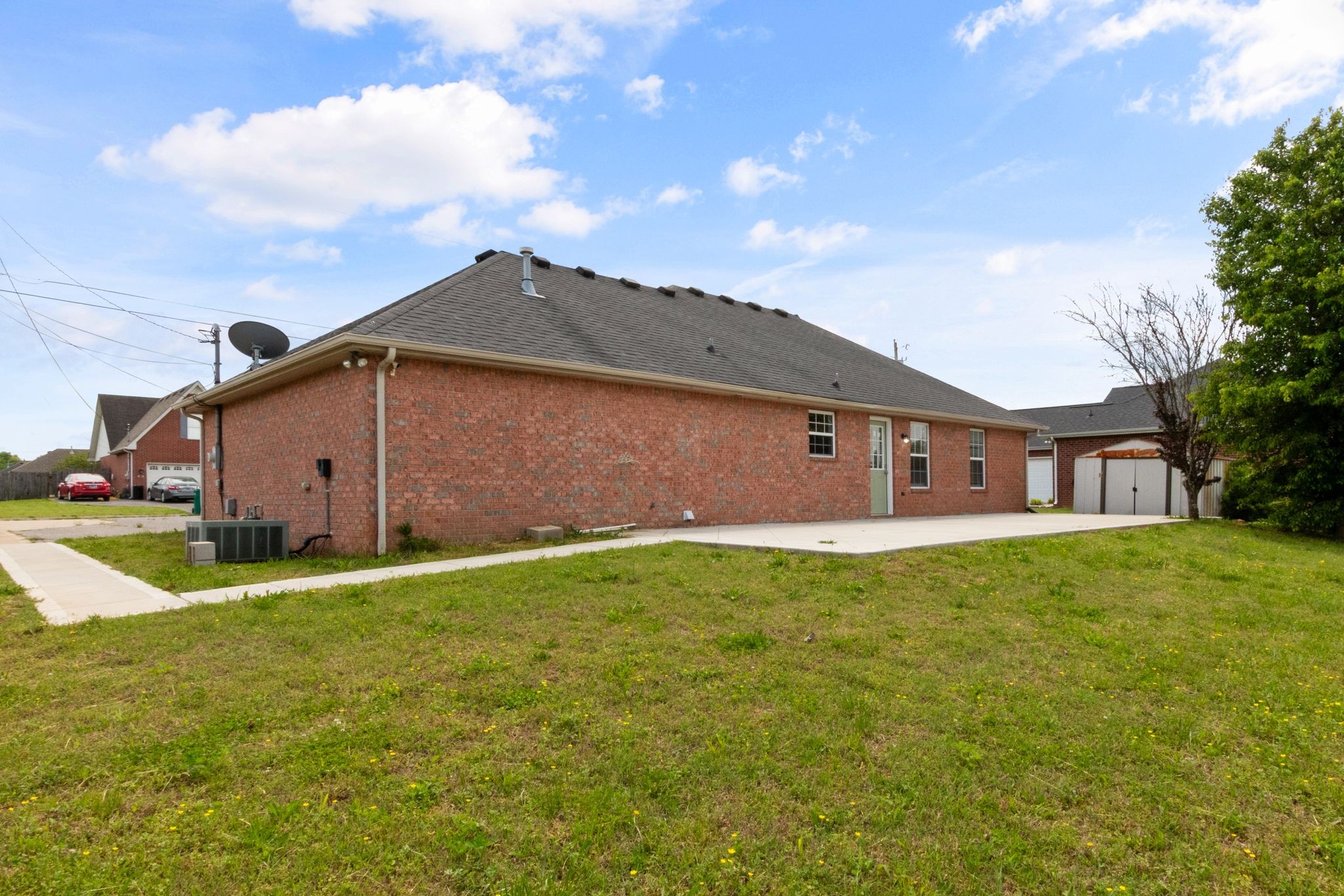 8017 Valencia Dr Property Photo 24