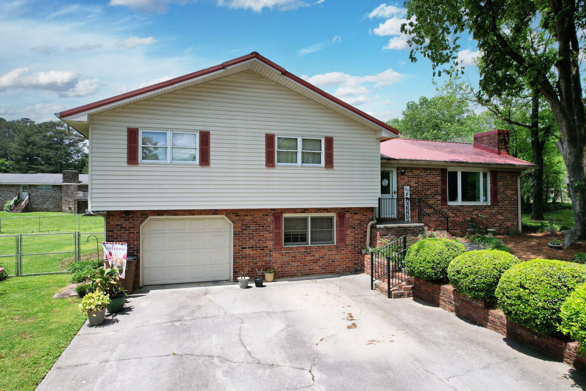 423 Hasty Drive Property Photo