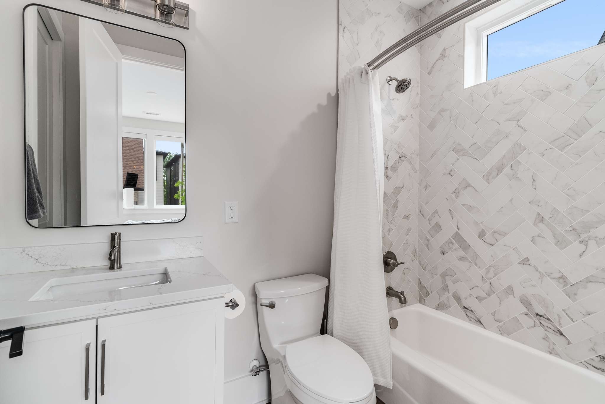 1403b Sigler St Property Photo 30