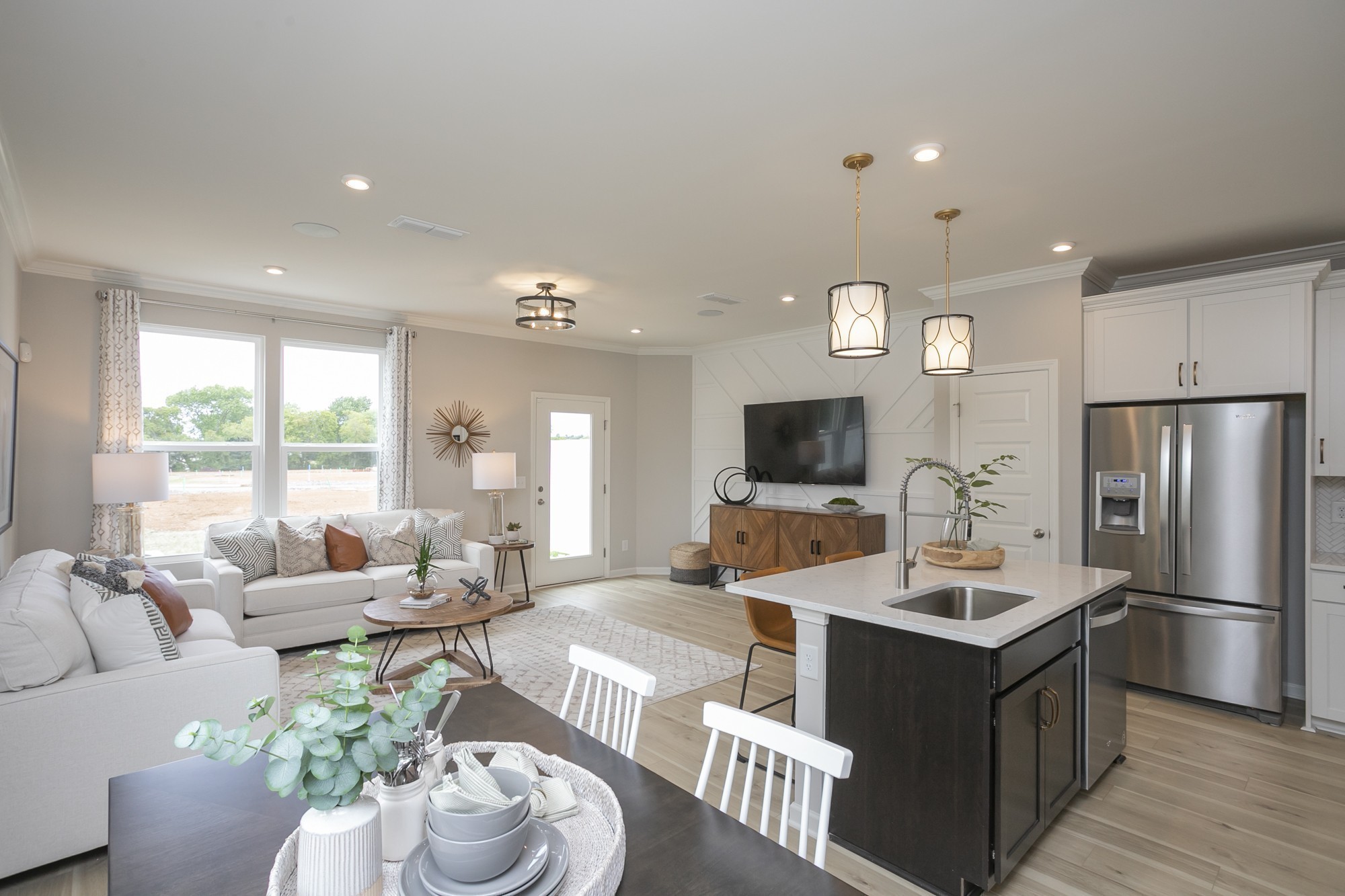 5055 Dayflower Drive Property Photo 4