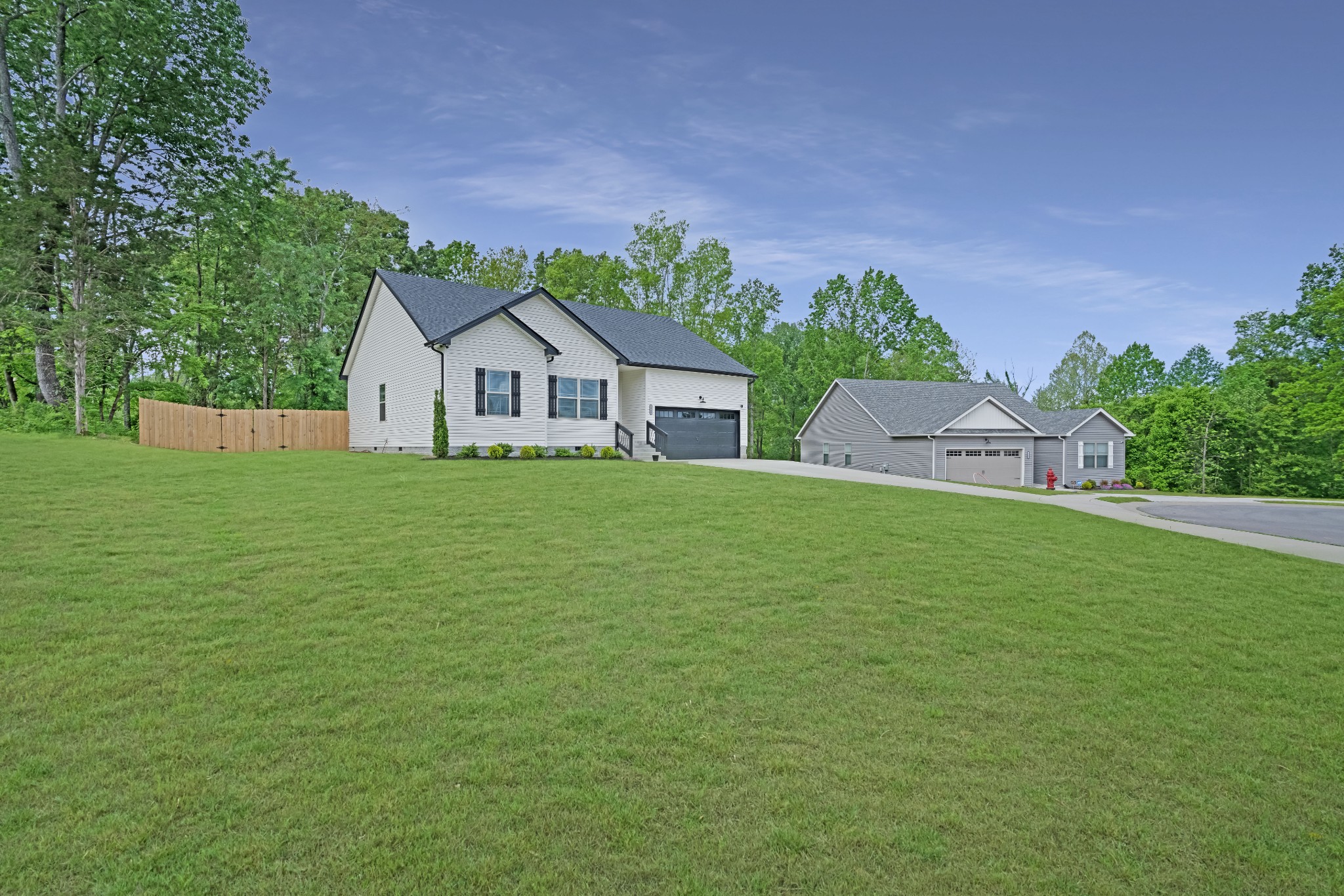 1280 Kendall Dr Property Photo 3