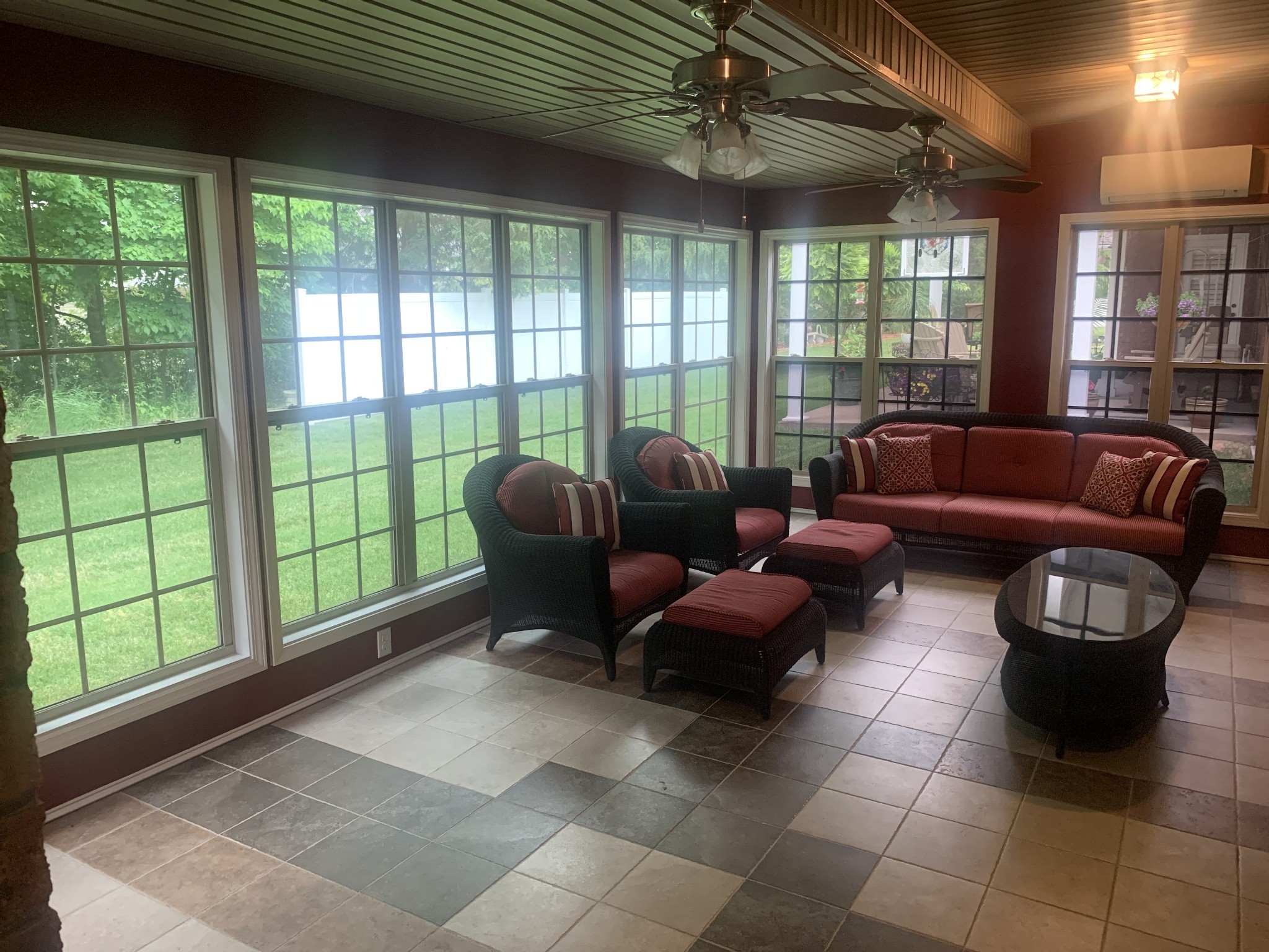 285 Turnberry Cir Property Photo 7