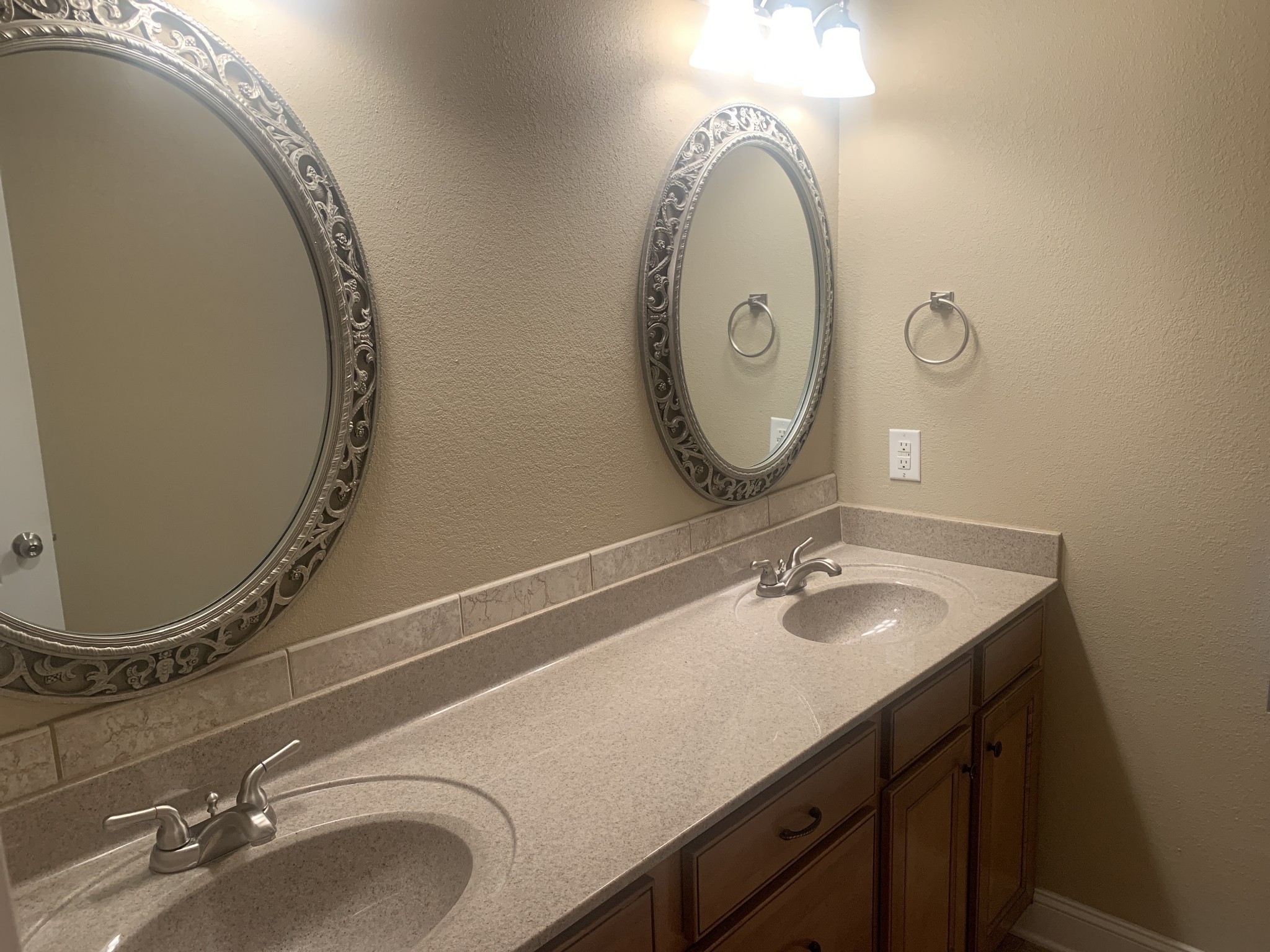 285 Turnberry Cir Property Photo 9