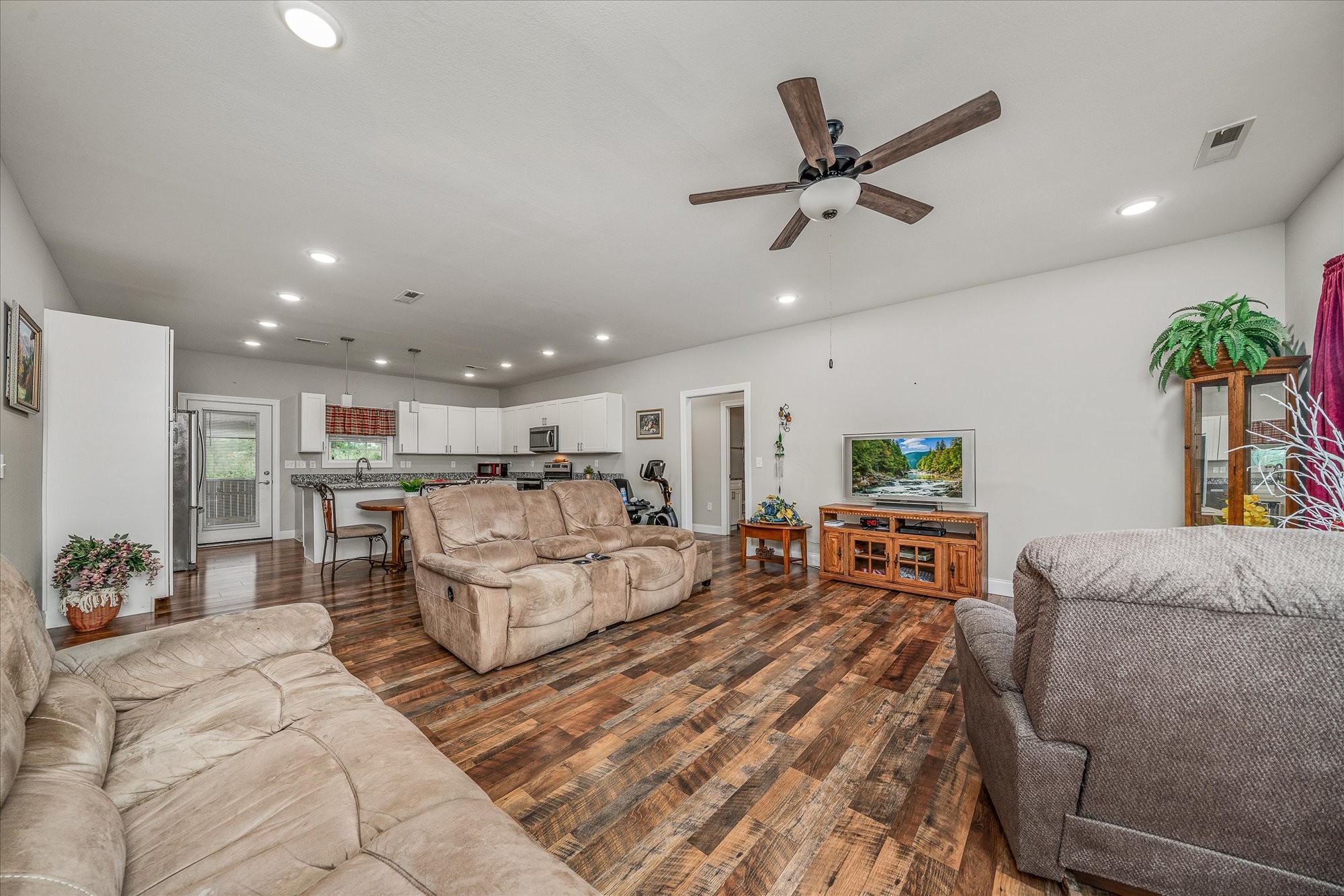 80 Sky View Meadow Dr Property Photo 6