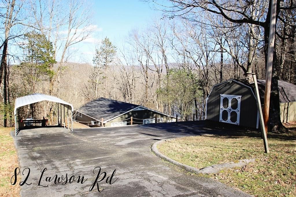 82 Lawson Rd Property Photo