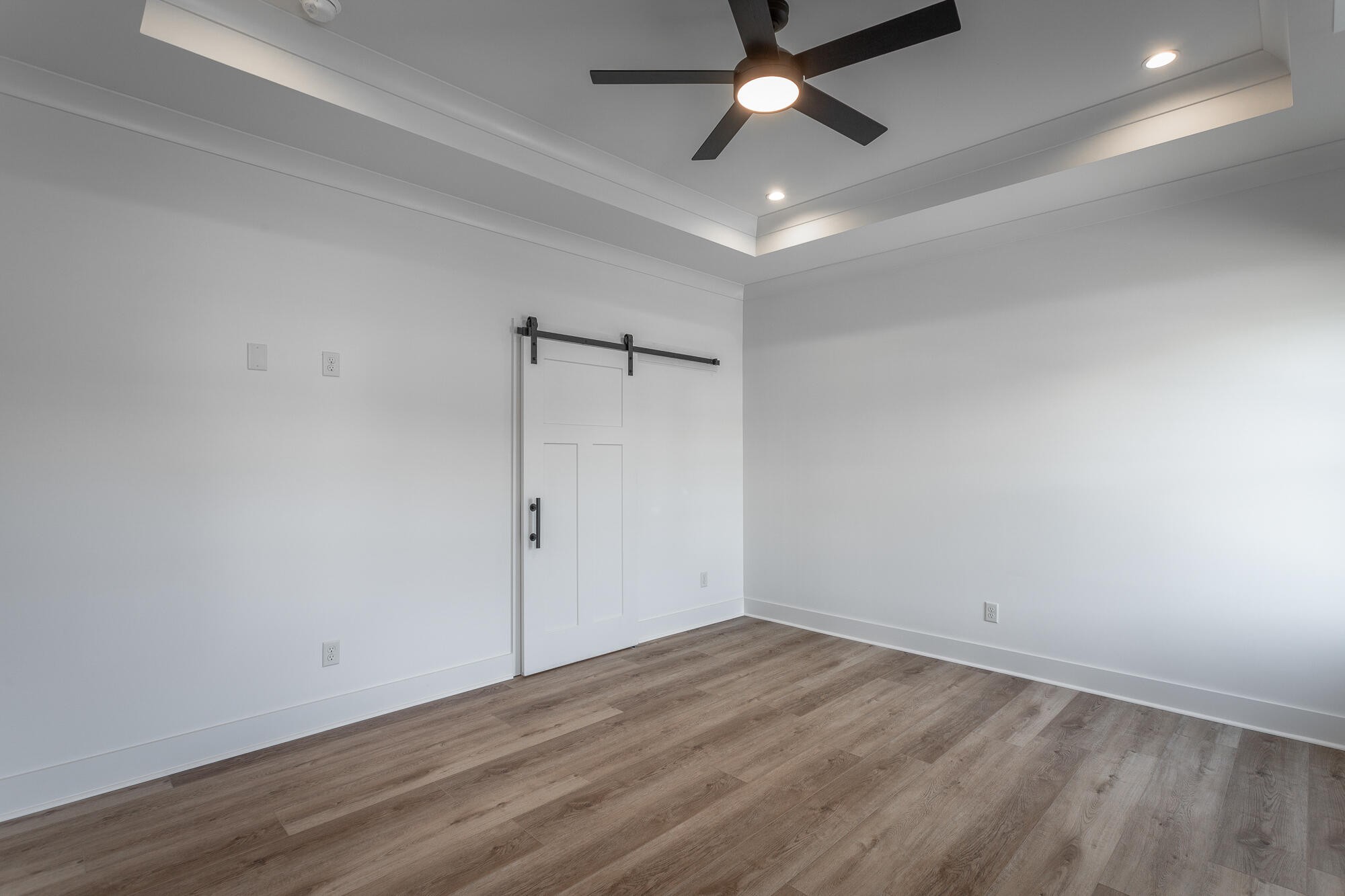 492 Willow Grove Court Property Photo 27