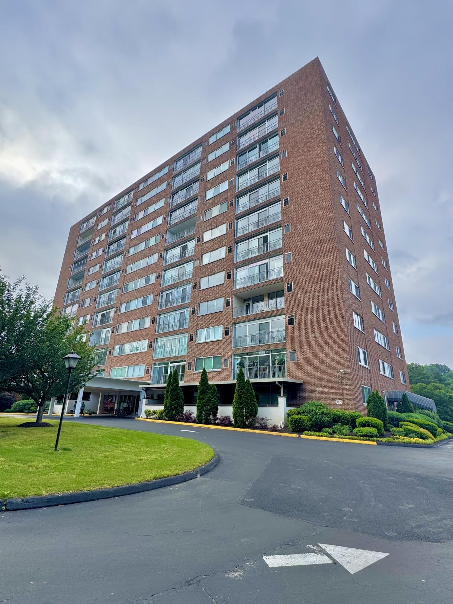 1414 Continental Drive Property Photo 2