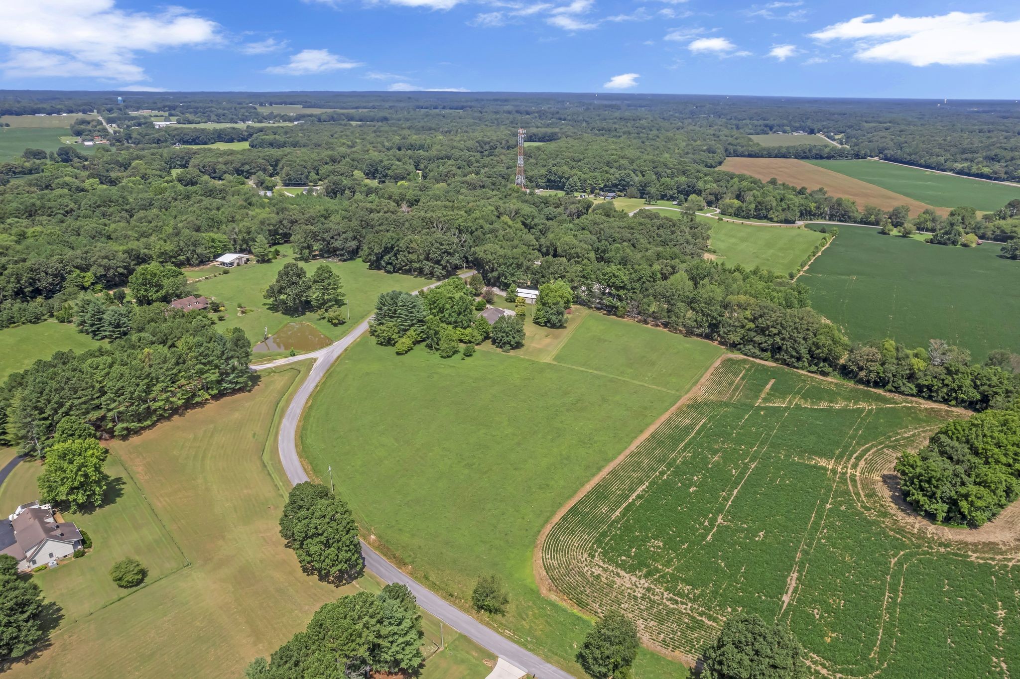 367 Hickory Hollow Rd Property Photo 4