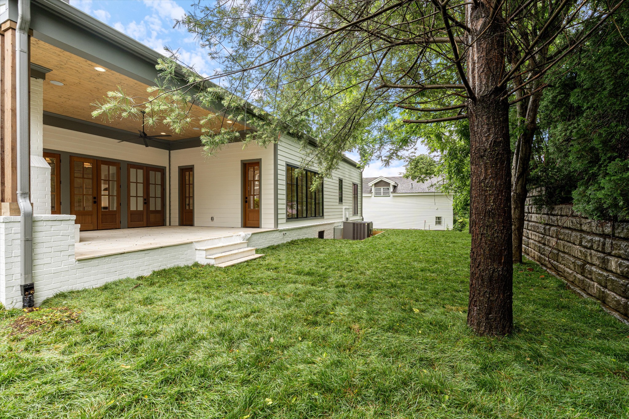 1408 Adams St Property Photo 61