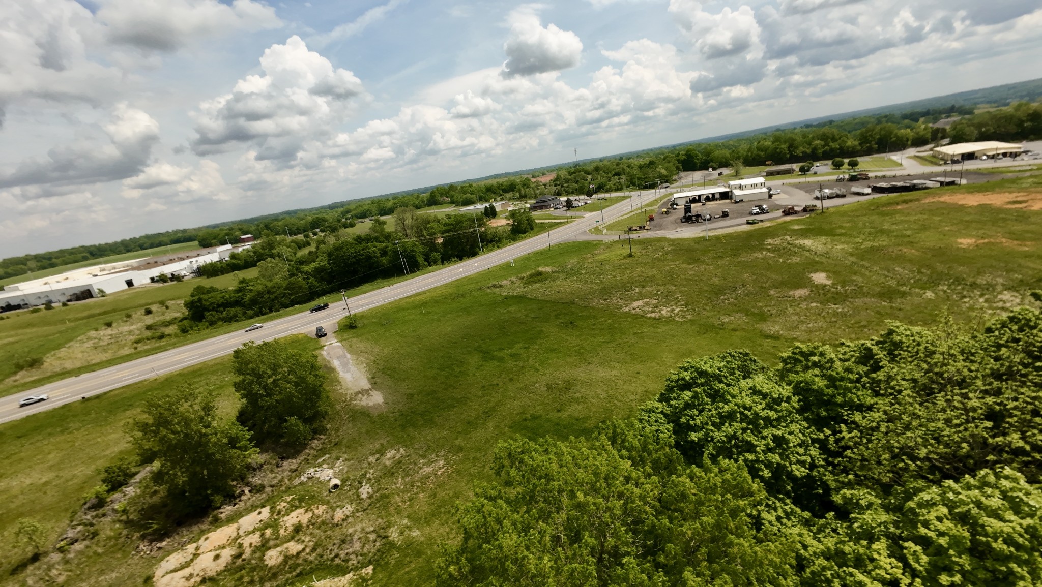 3 Hwy 41 N Property Photo 5