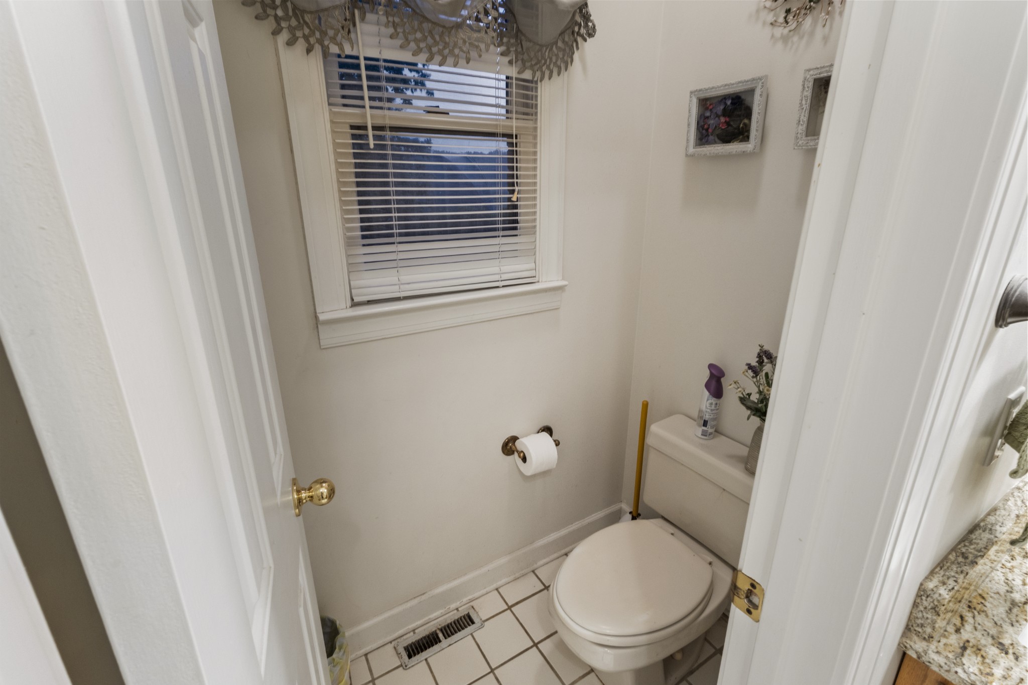746 Shadow Ln Property Photo 46
