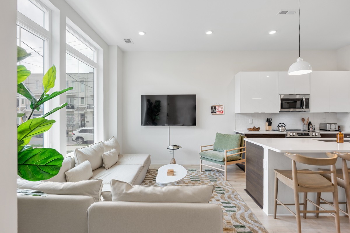 1233 Lischey Ave Property Photo 1