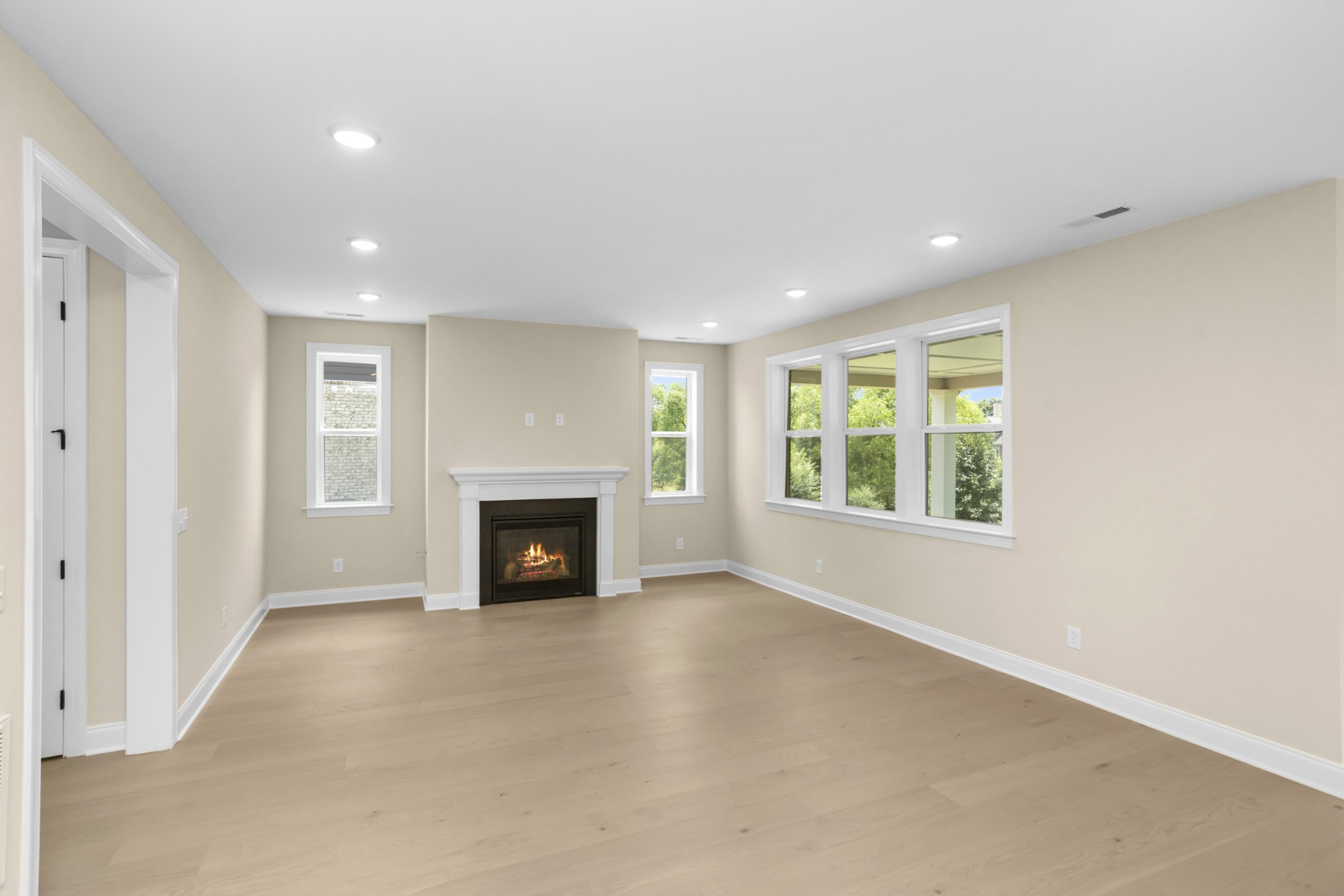 5958 Hunt Valley Drive Property Photo 11