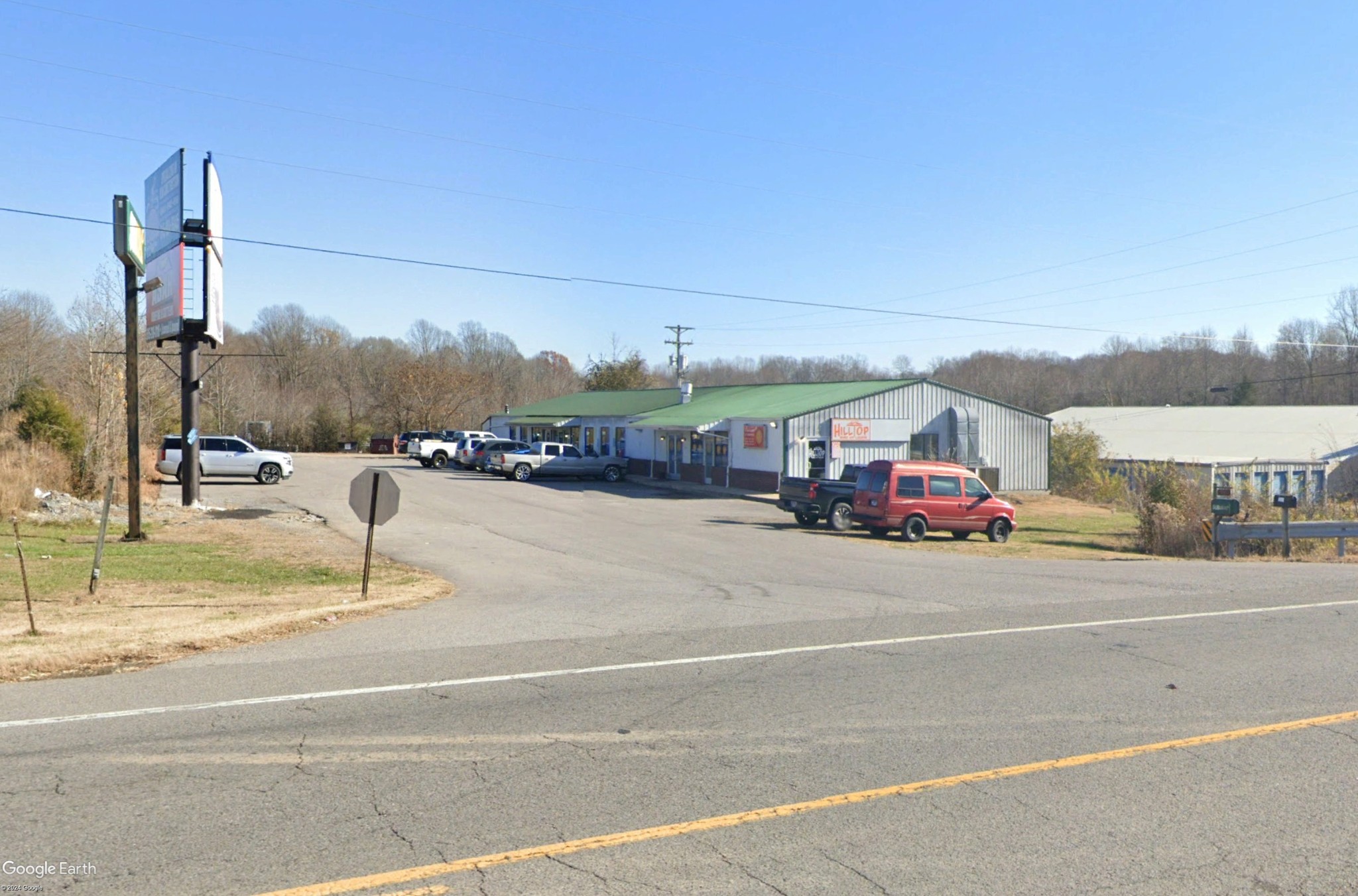 5205 Hwy 31e Property Photo 1