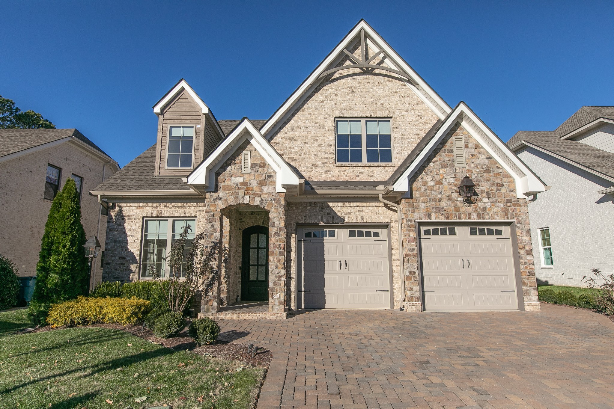 2115 White Poplar Ct Property Photo 1